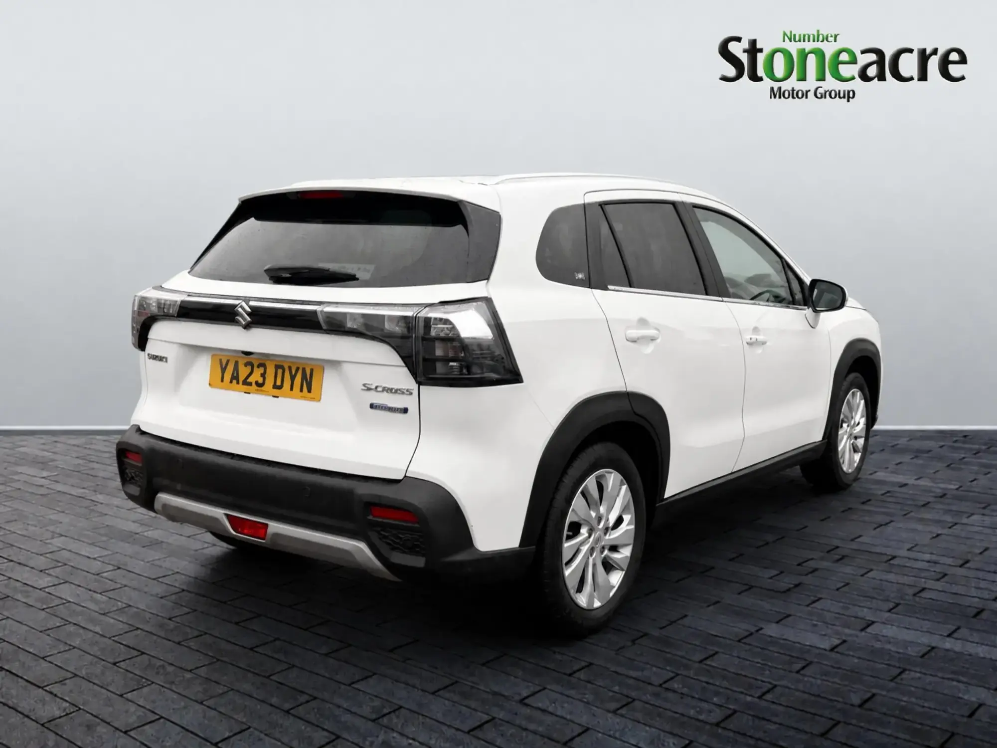 Suzuki S-Cross Image 8