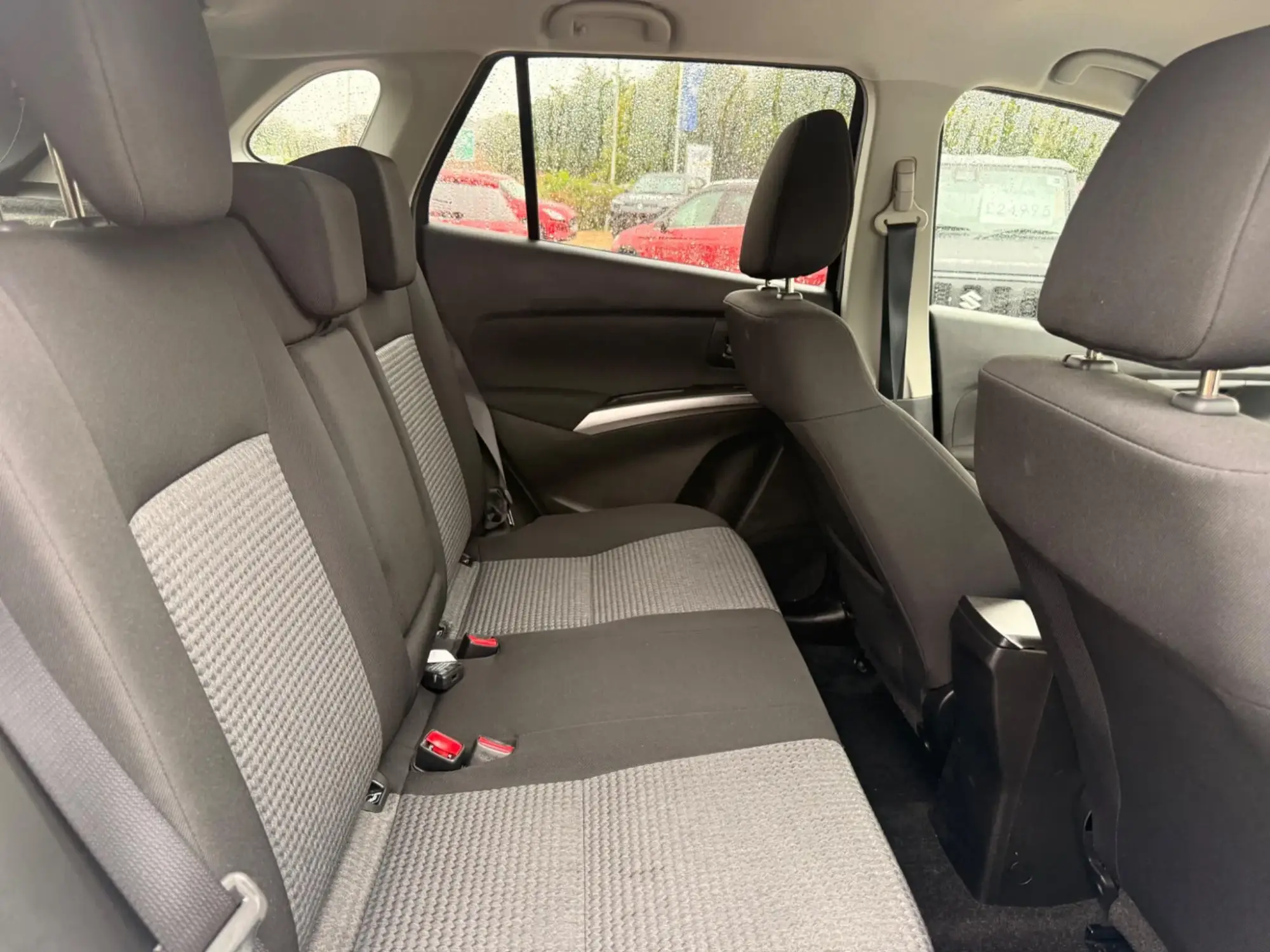 Suzuki S-Cross Image 11