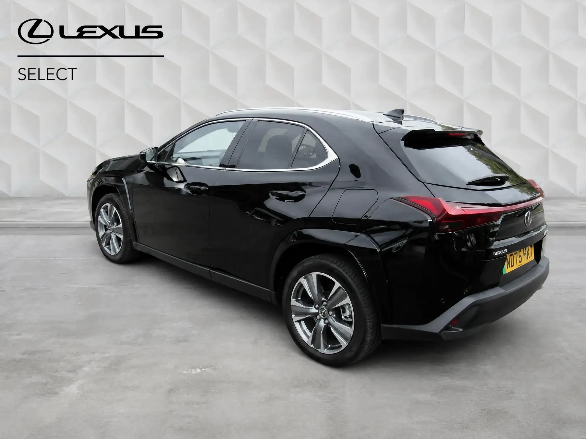 Lexus UX Image 4