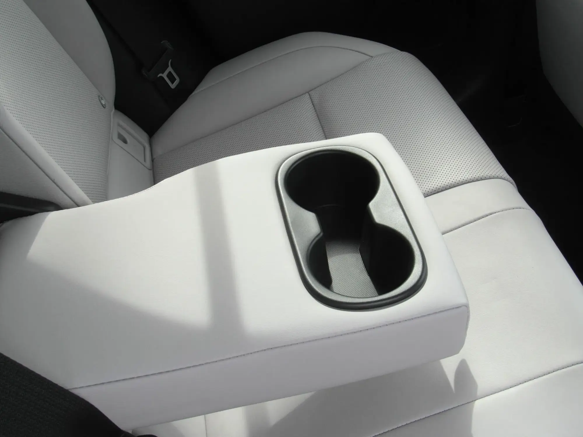 Lexus UX Image 10