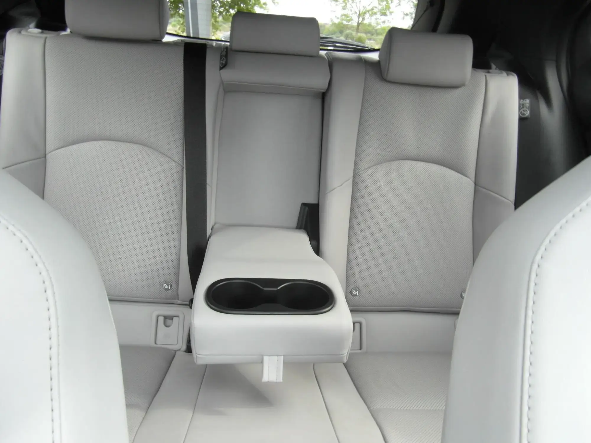 Lexus UX Image 14