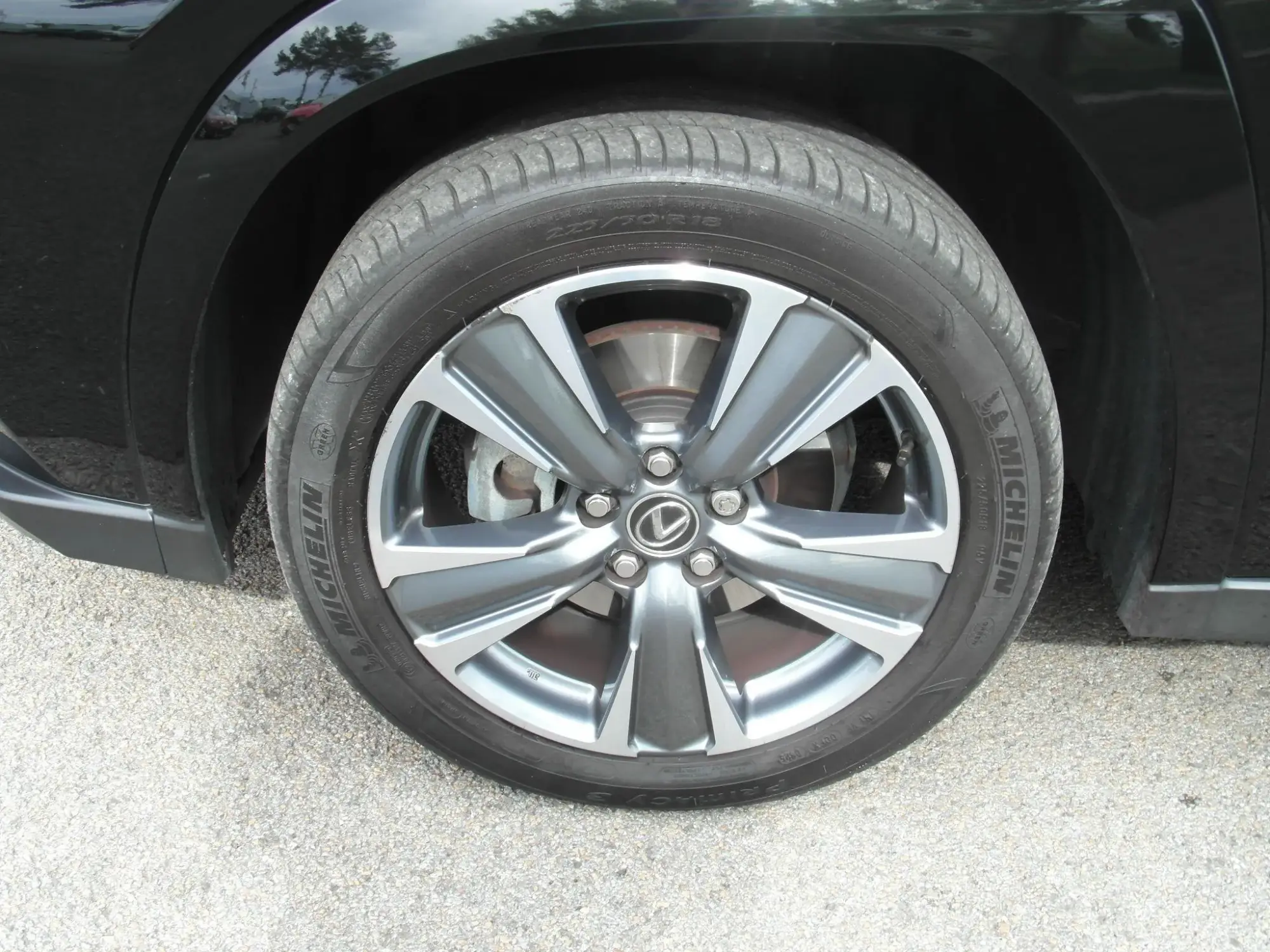 Lexus UX Image 26