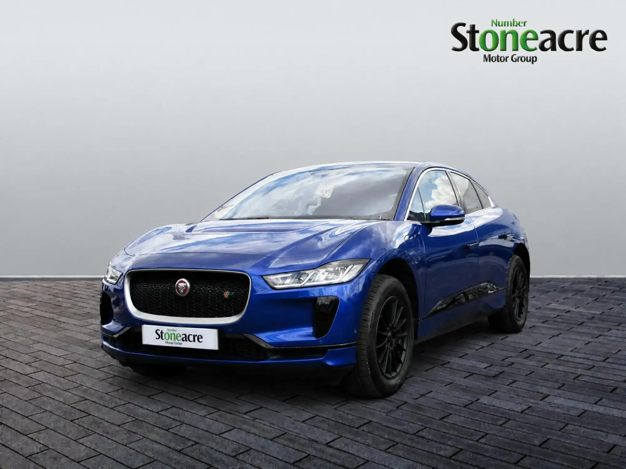 Jaguar i-Pace 400 90kWh S Auto 4WD 5dr OY70OZO Image 3 Jaguar i-Pace 400 90kWh S Auto 4WD 5dr OY70OZO Image 3