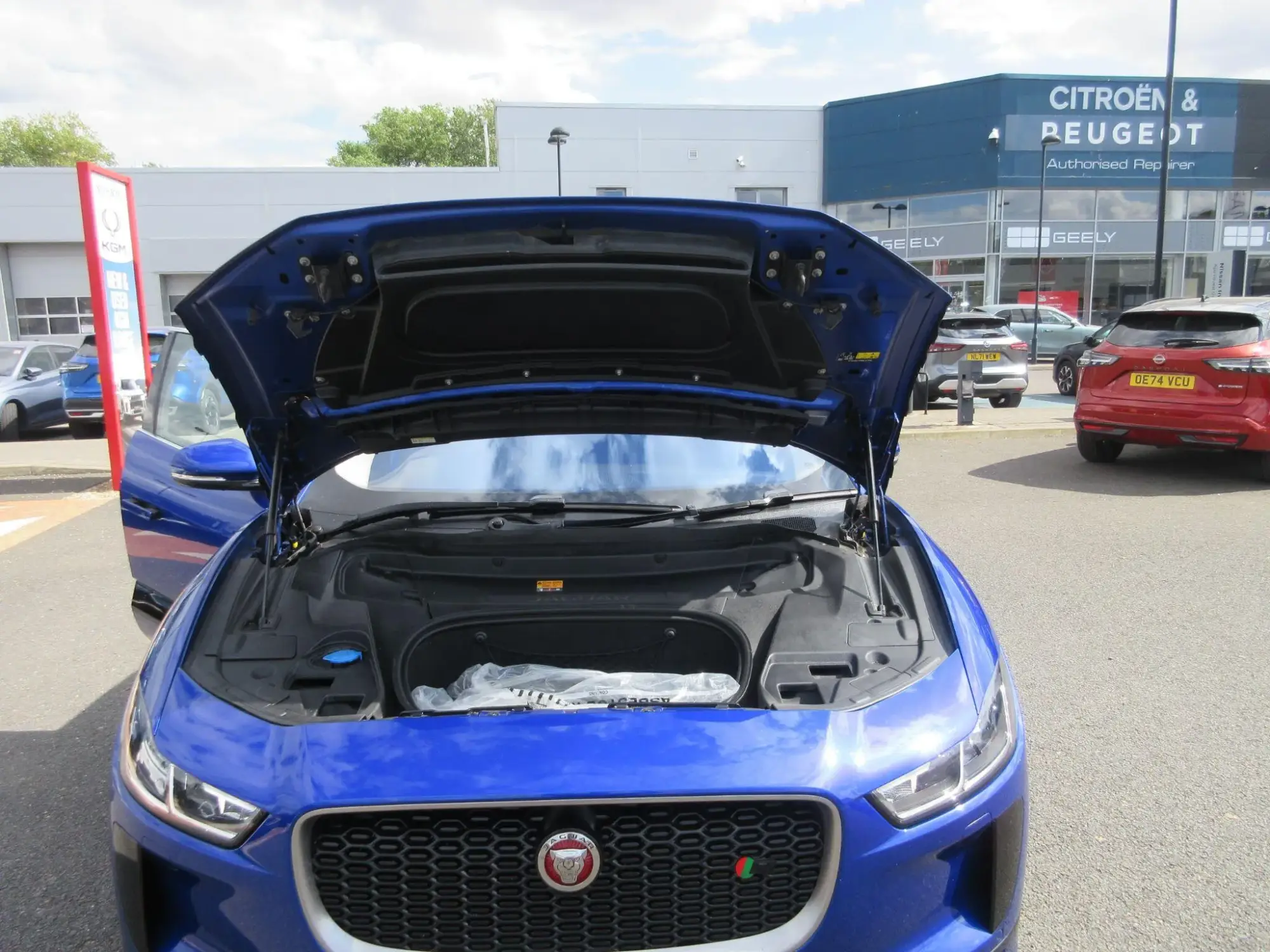 Jaguar i-Pace Image 33 Jaguar i-Pace Image 33
