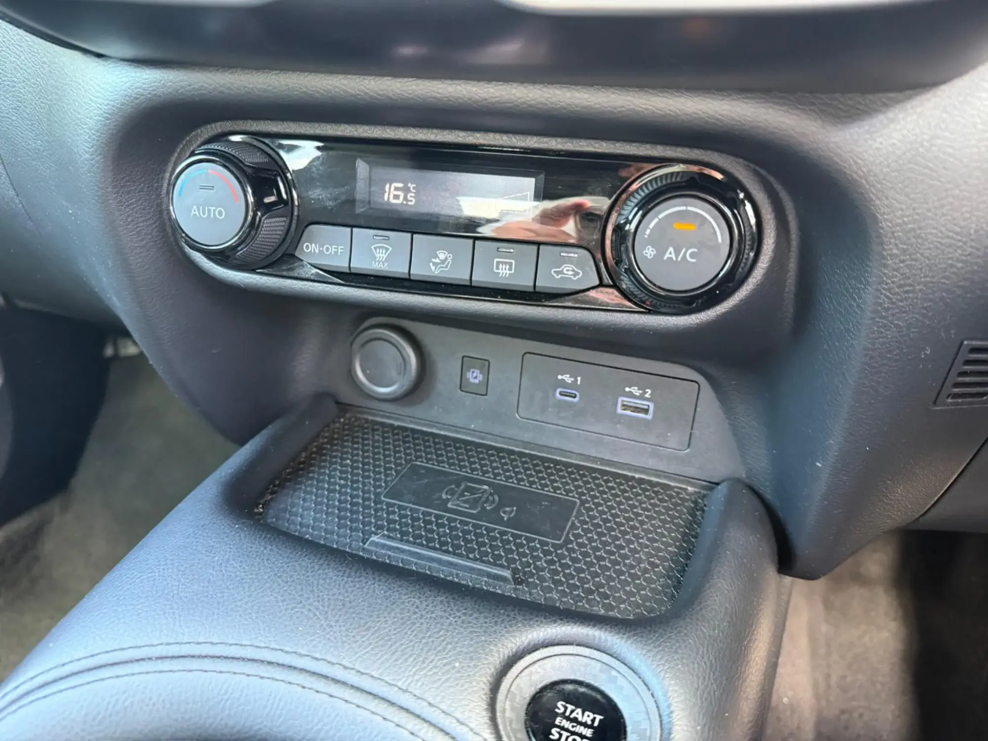 Nissan Juke Image 24