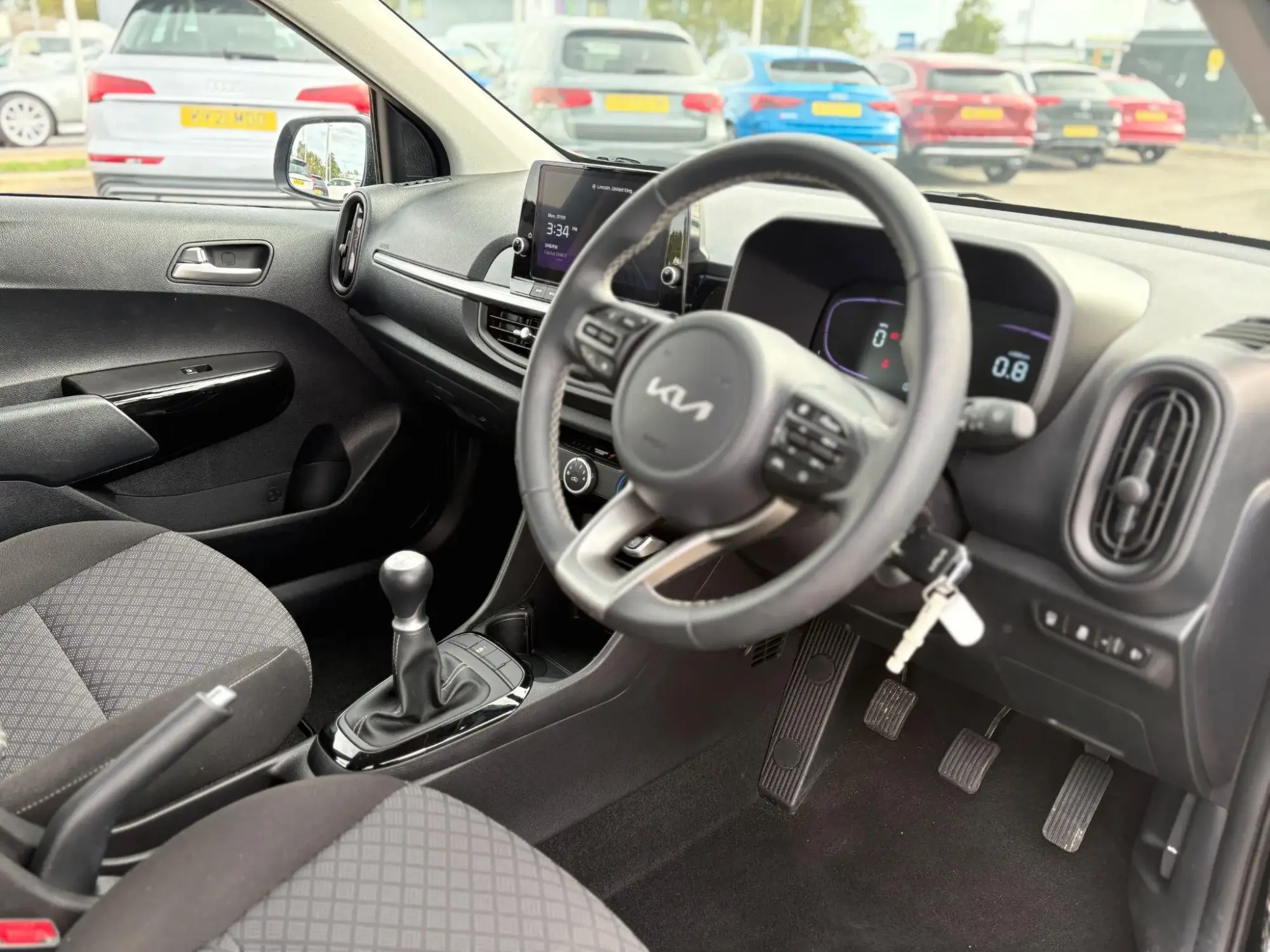 Kia Picanto Image 9