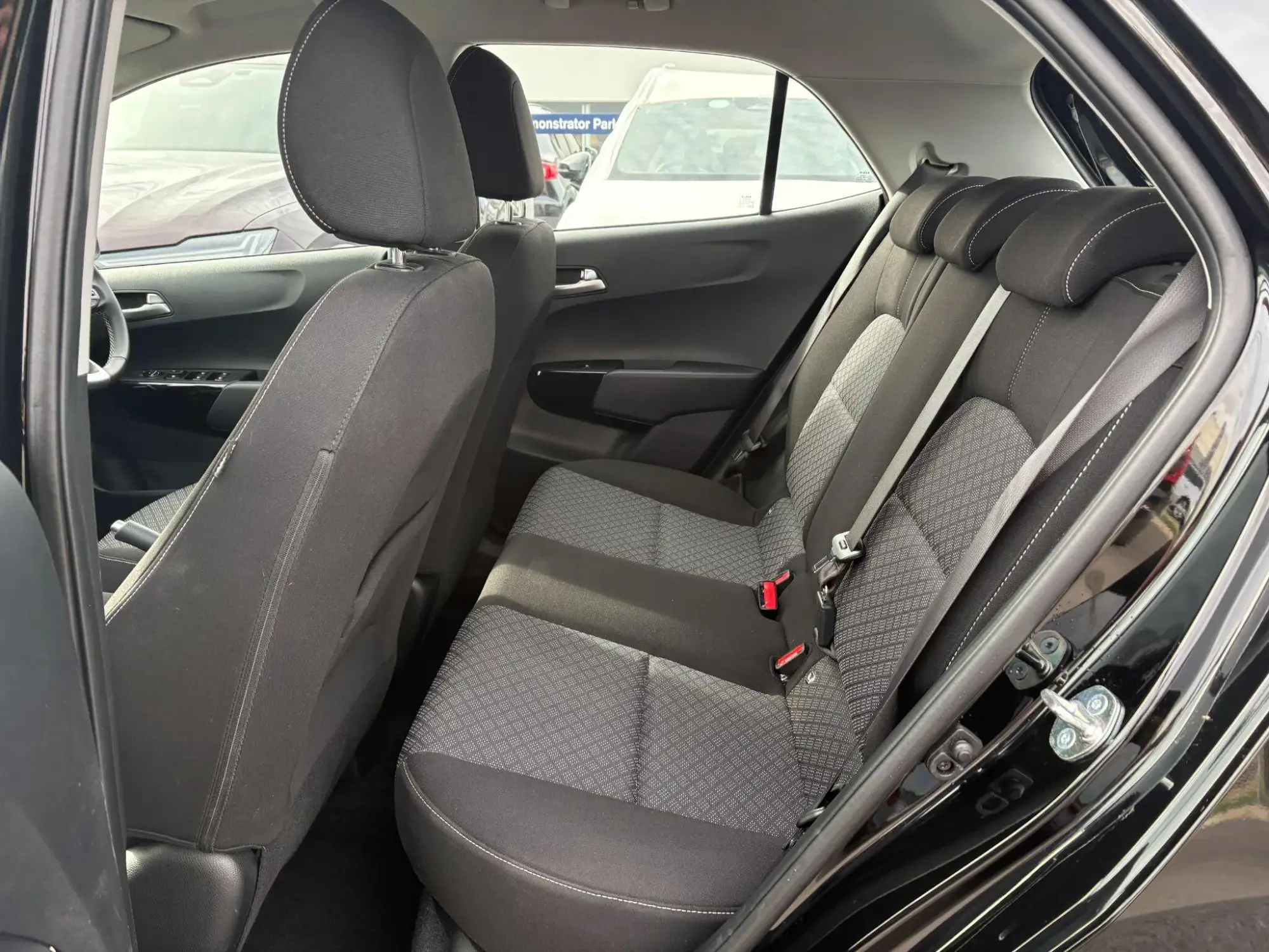 Kia Picanto Image 13