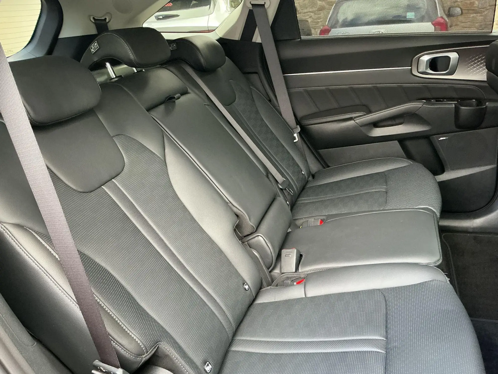 Kia Sorento Image 12 Kia Sorento Image 12