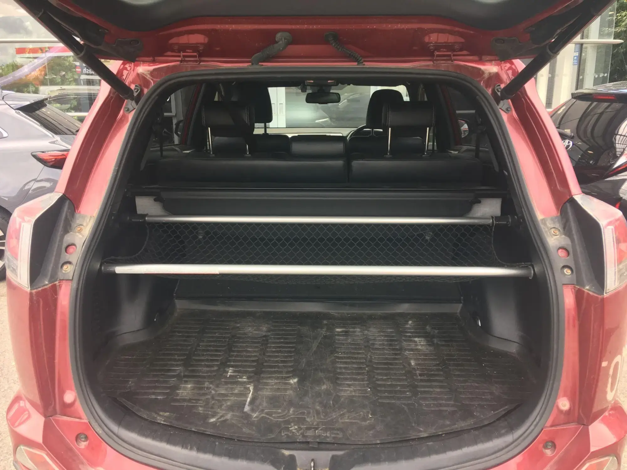 Toyota RAV4 Image 10 Toyota RAV4 Image 10