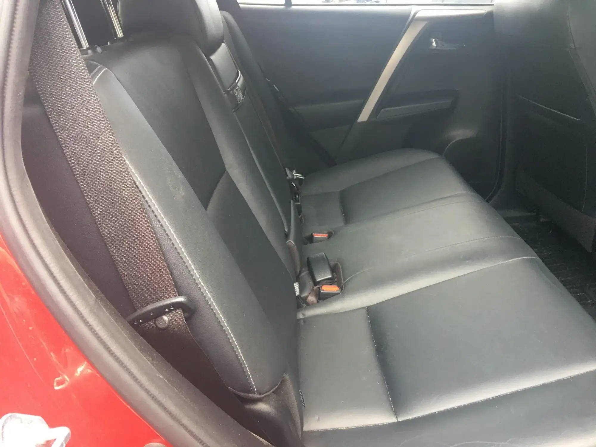 Toyota RAV4 Image 18 Toyota RAV4 Image 18
