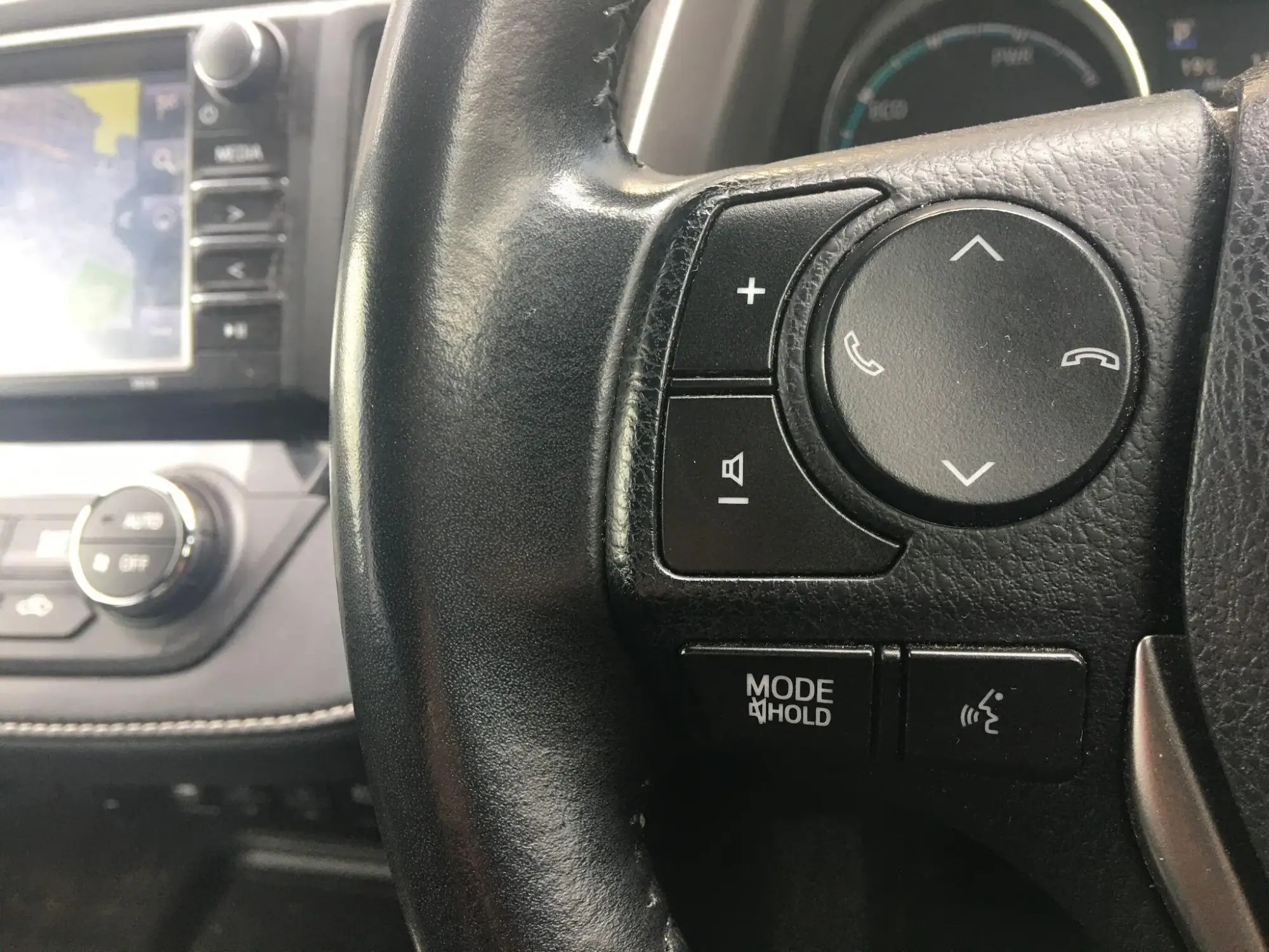 Toyota RAV4 Image 30 Toyota RAV4 Image 30