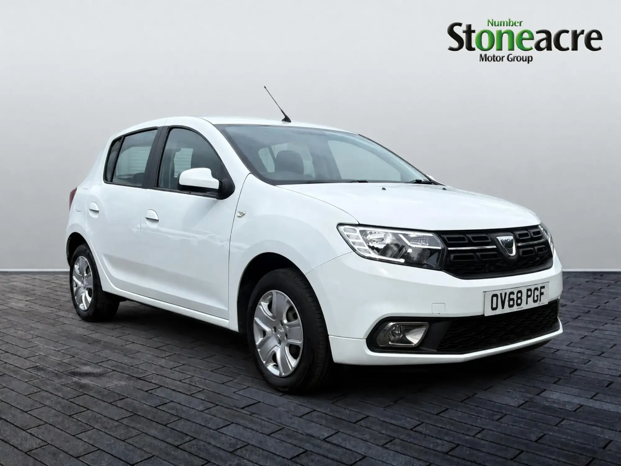 Dacia Sandero 1.0 SCe Comfort Euro 6 5dr OV68PGF Image 1 Dacia Sandero 1.0 SCe Comfort Euro 6 5dr OV68PGF Image 1