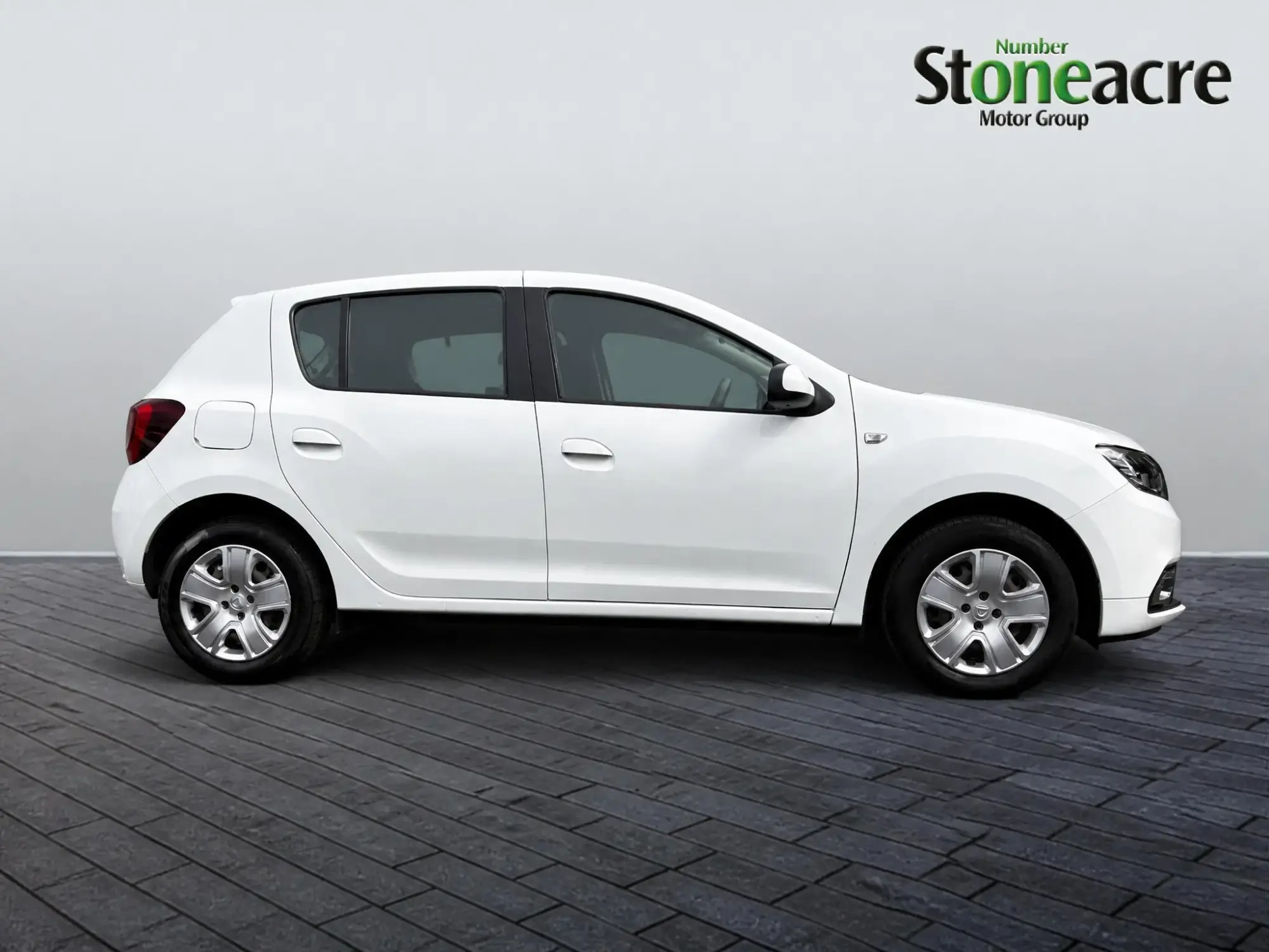 Dacia Sandero 1.0 SCe Comfort Euro 6 5dr OV68PGF Image 2 Dacia Sandero 1.0 SCe Comfort Euro 6 5dr OV68PGF Image 2