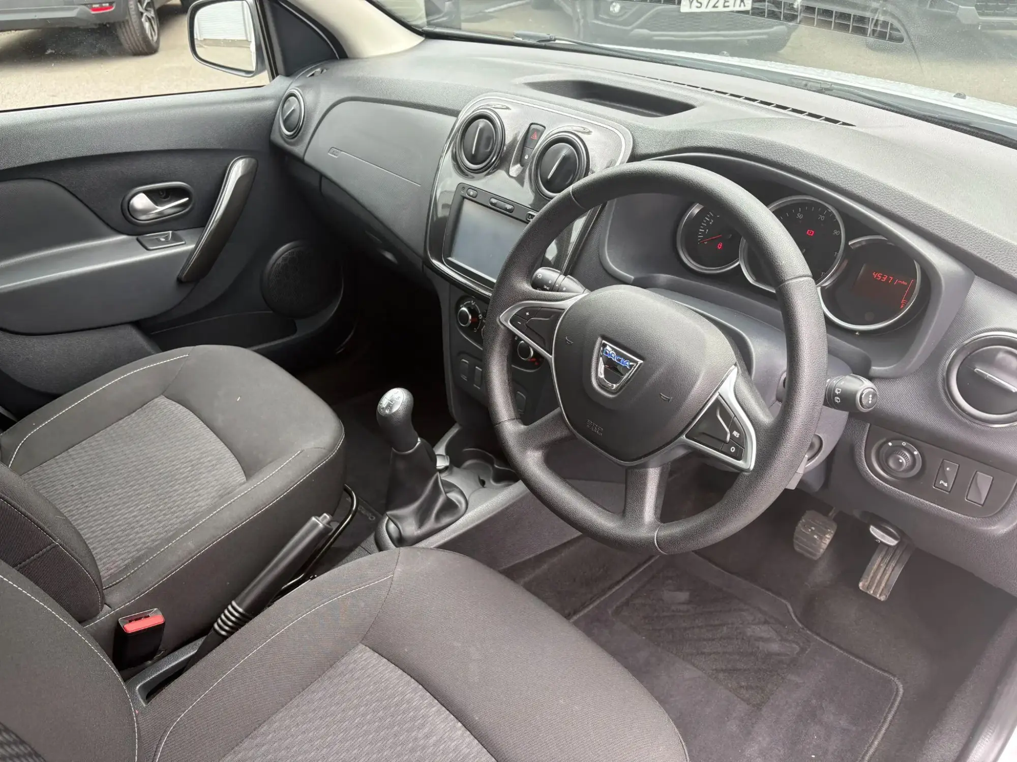 Dacia Sandero Image 10 Dacia Sandero Image 10