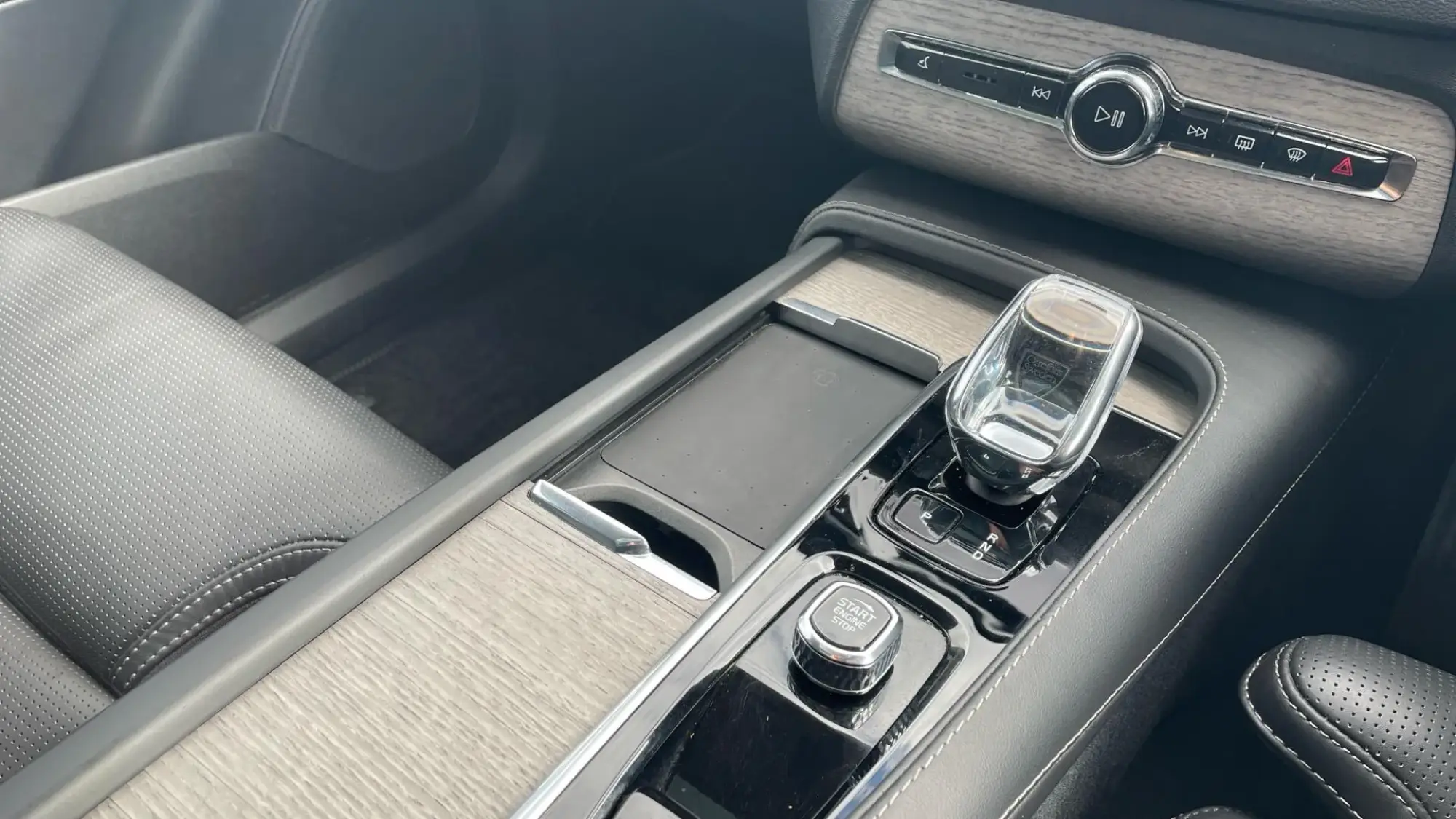 Volvo XC90 Plug-In Hybrid Image 26 Volvo XC90 Plug-In Hybrid Image 26