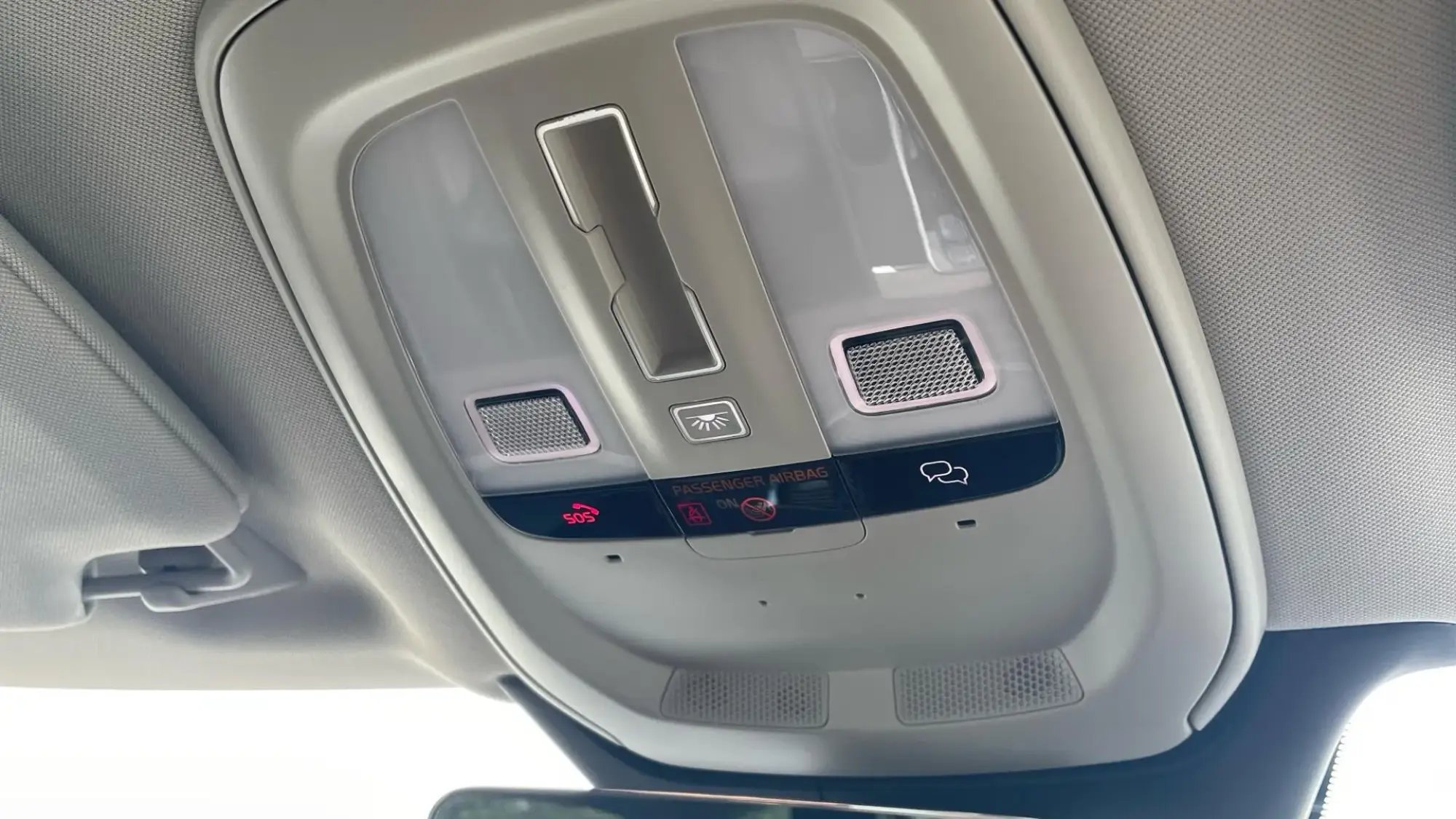 Volvo XC90 Plug-In Hybrid Image 46 Volvo XC90 Plug-In Hybrid Image 46