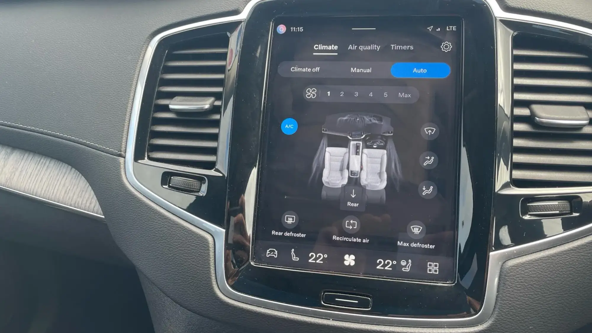 Volvo XC90 Plug-In Hybrid Image 50 Volvo XC90 Plug-In Hybrid Image 50