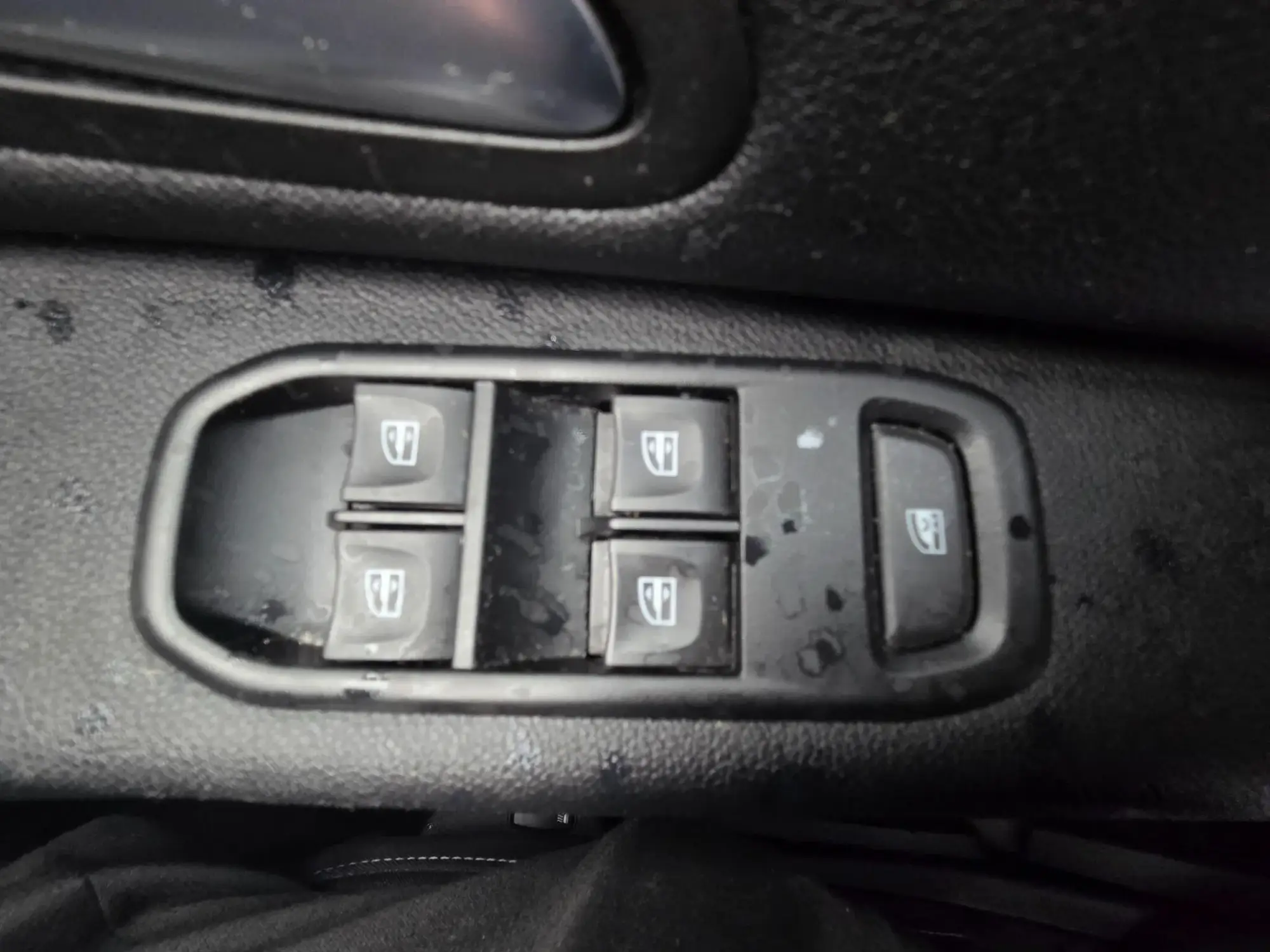 Dacia Duster Image 24 Dacia Duster Image 24