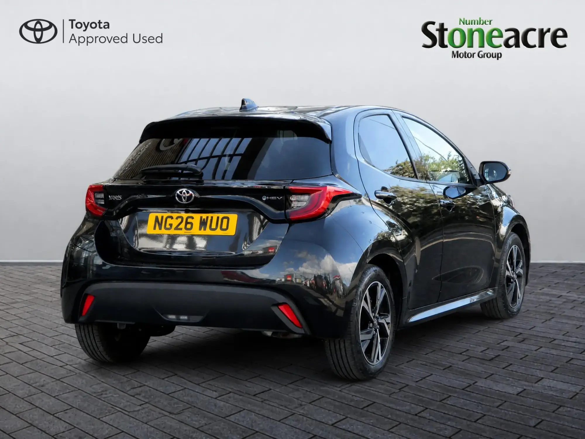 Toyota Yaris 1.5 Hybrid Design 5dr CVT NG26WUO Image 3 Toyota Yaris 1.5 Hybrid Design 5dr CVT NG26WUO Image 3