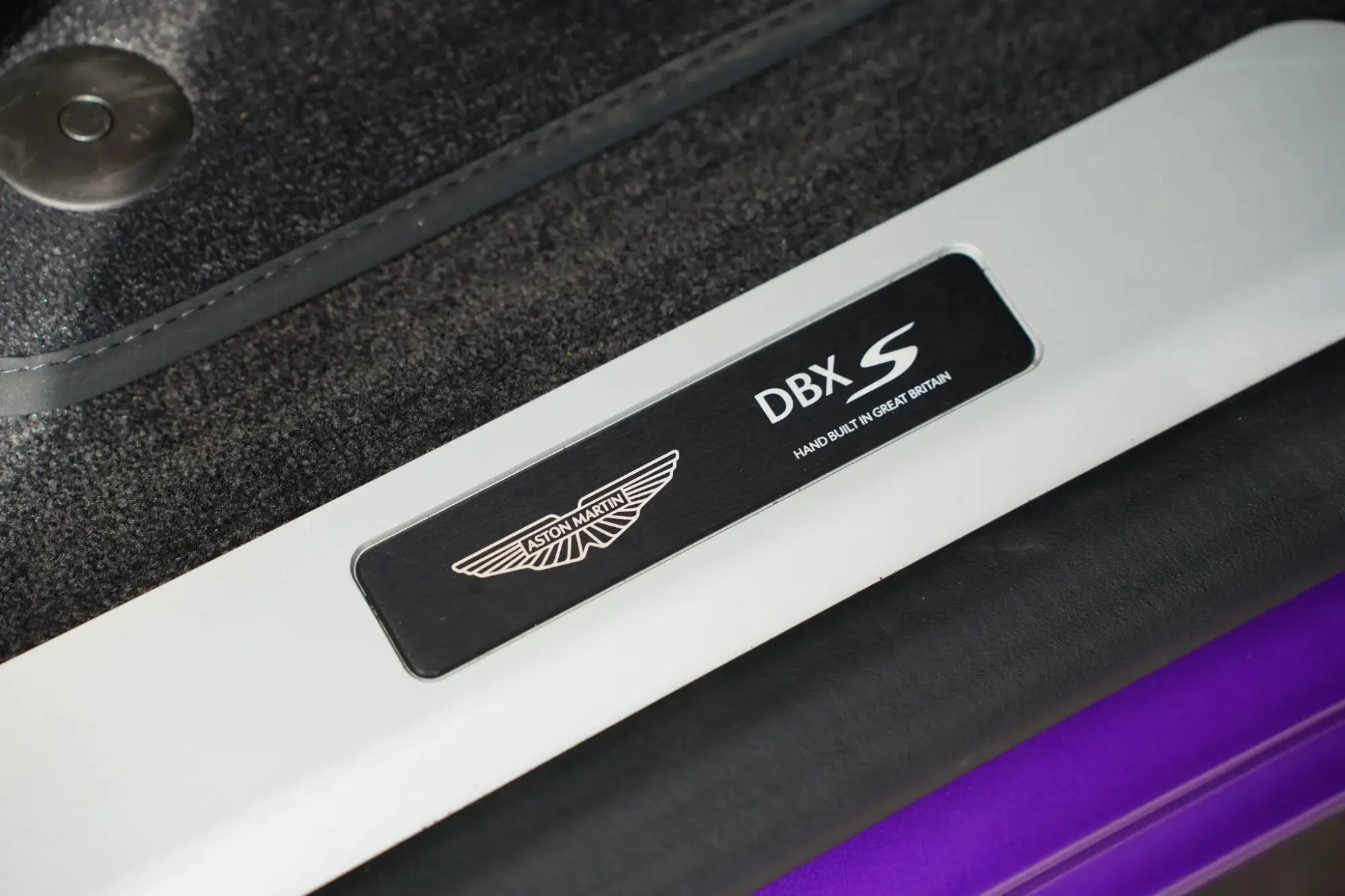 Aston Martin DBX Image 13 Aston Martin DBX Image 13