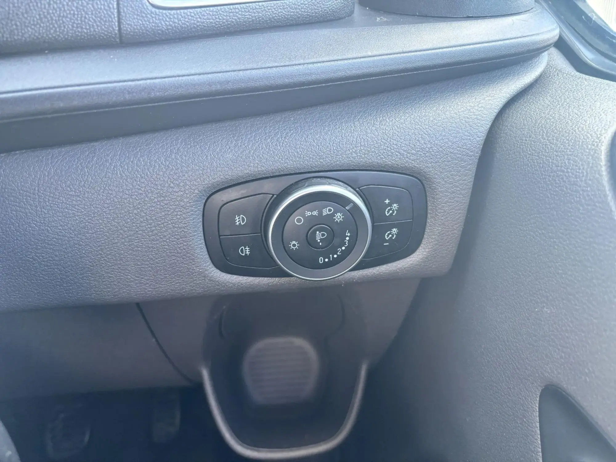 Ford Transit Custom Image 13 Ford Transit Custom Image 13