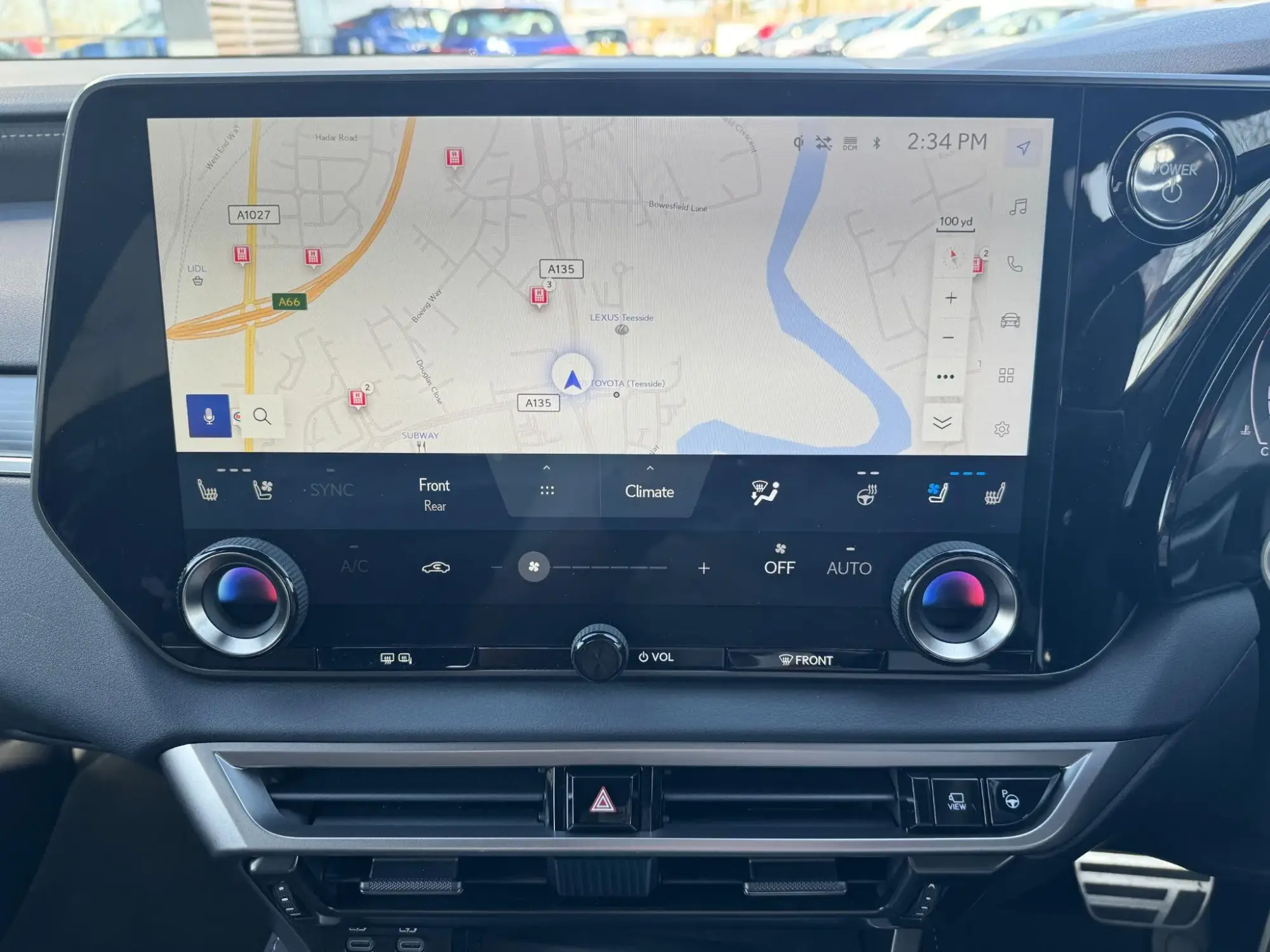 Lexus RX Image 18