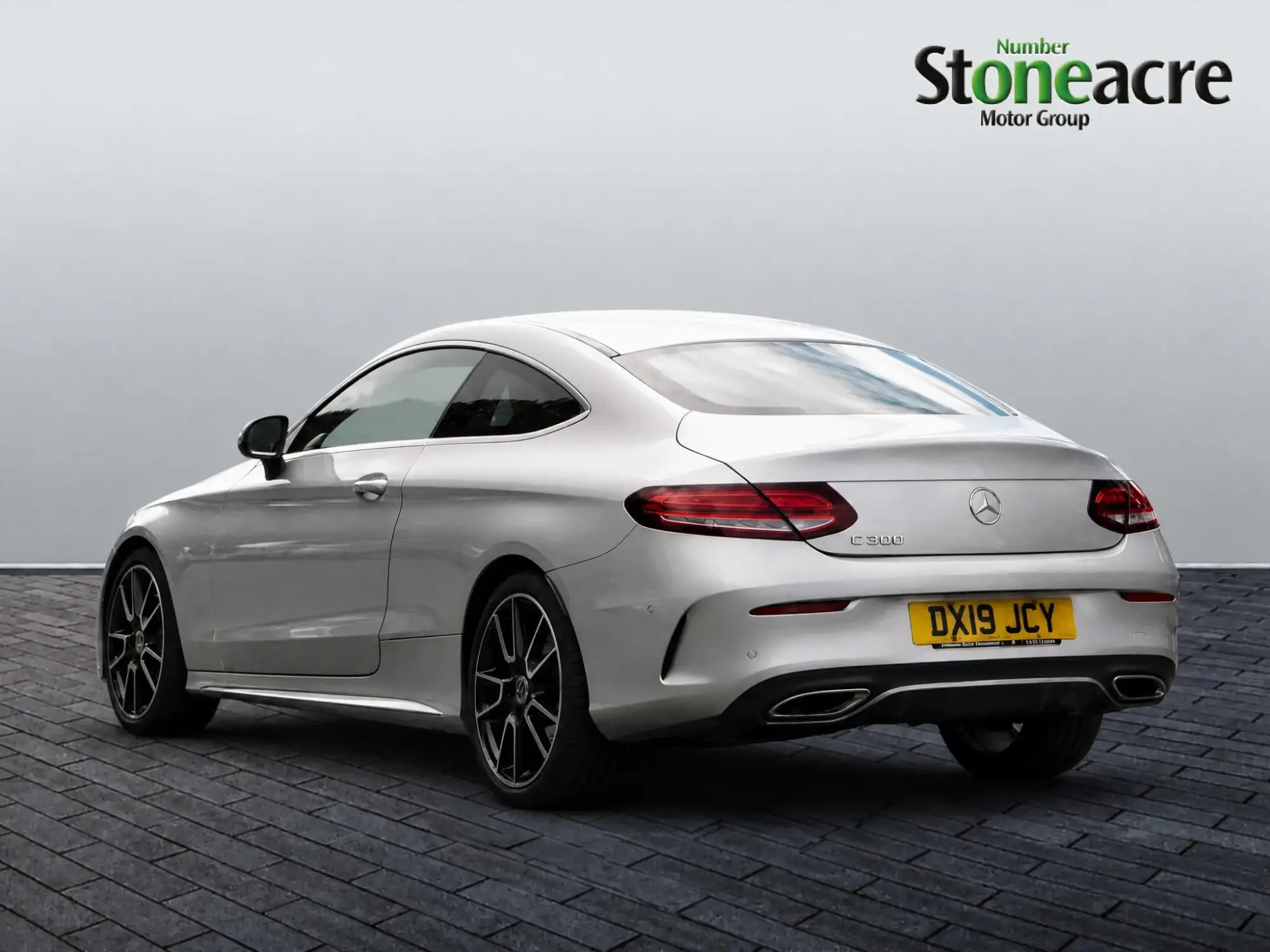 Mercedes-Benz C-Class Image 5