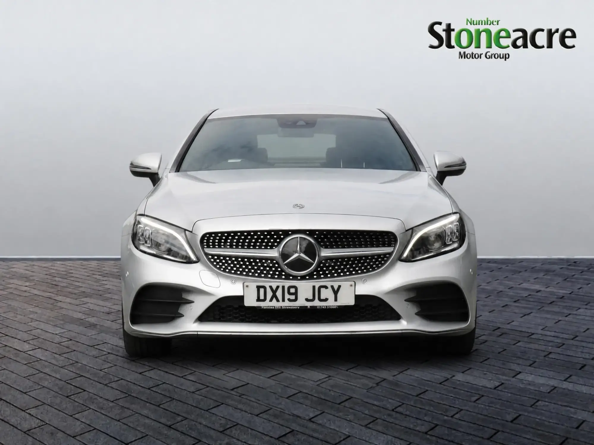 Mercedes-Benz C-Class Image 8