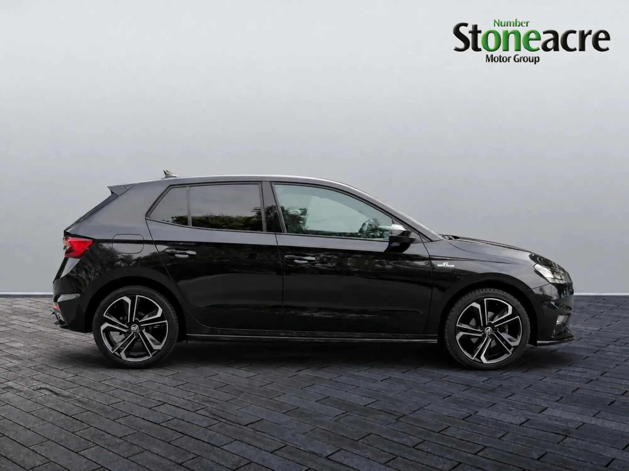 Skoda Fabia 1.5 TSI Monte Carlo DSG Euro 6 (s/s) 5dr MK23TTO Image 2 Skoda Fabia 1.5 TSI Monte Carlo DSG Euro 6 (s/s) 5dr MK23TTO Image 2