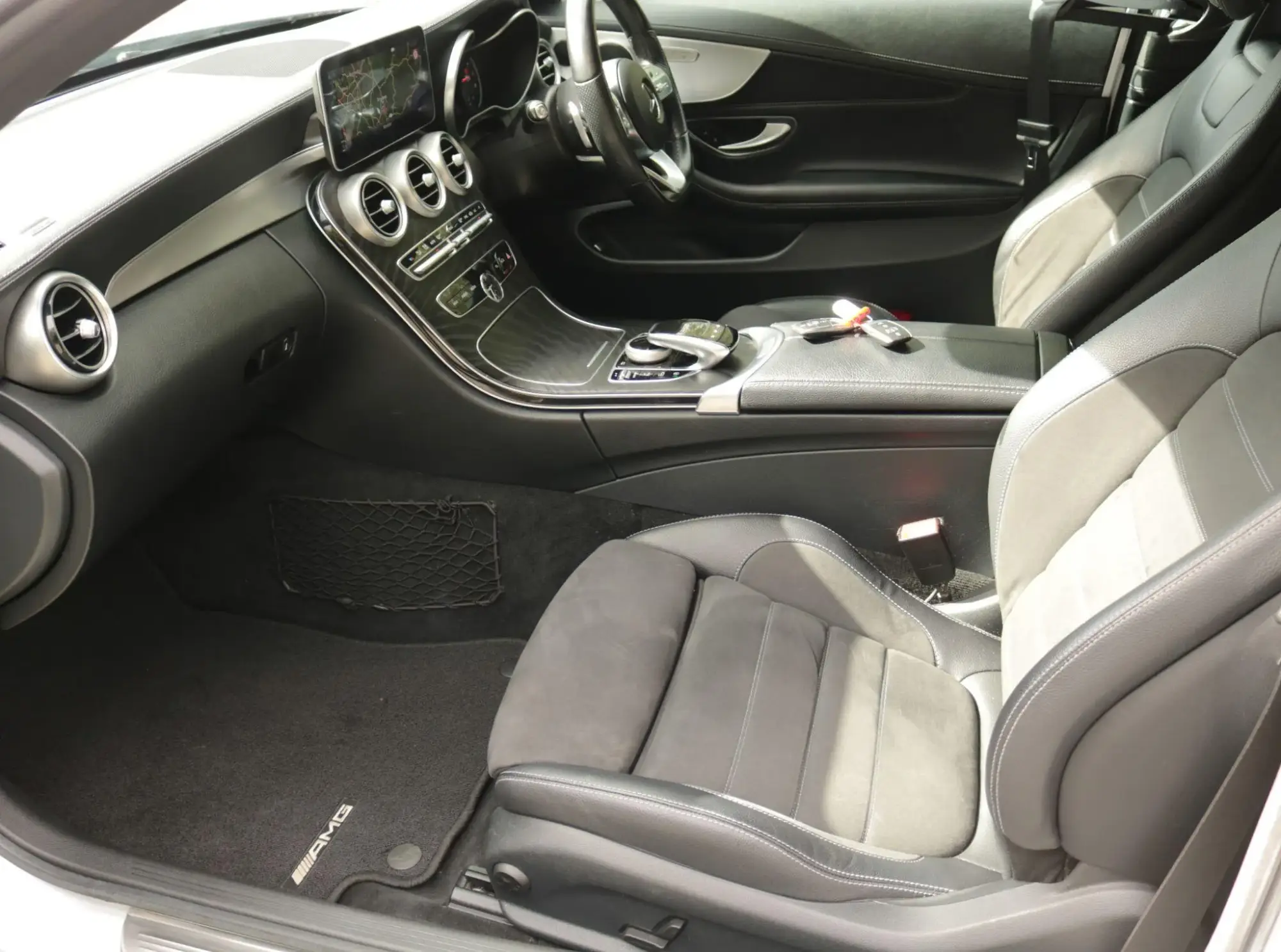 Mercedes-Benz C-Class Image 15