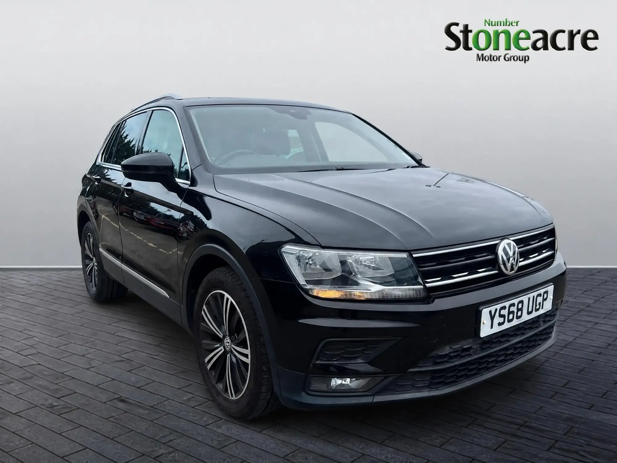 Volkswagen Tiguan 1.4 TSi 150 SE Nav 5dr YS68UGP Image 1 Volkswagen Tiguan 1.4 TSi 150 SE Nav 5dr YS68UGP Image 1