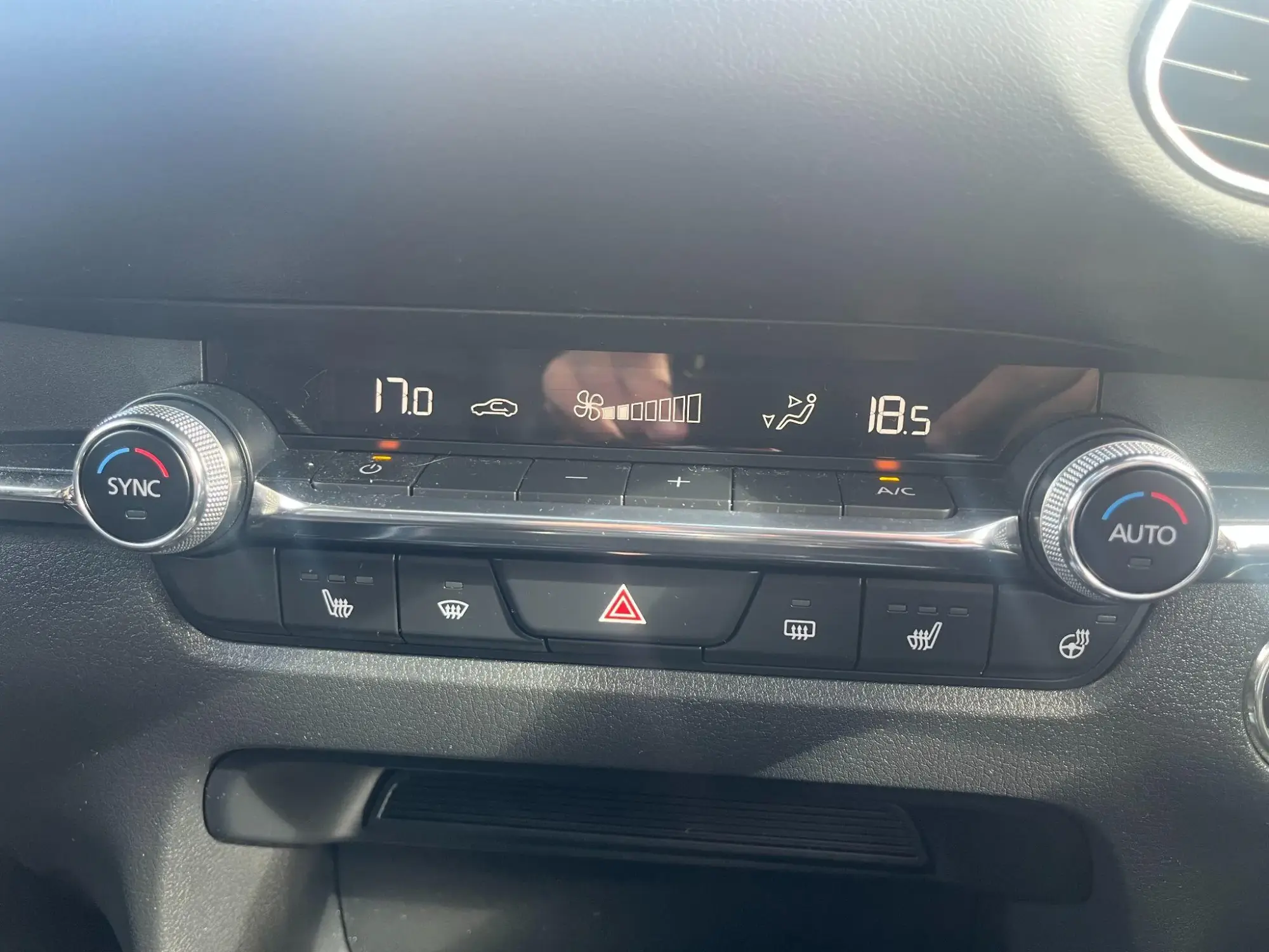 Mazda CX-30 Image 13