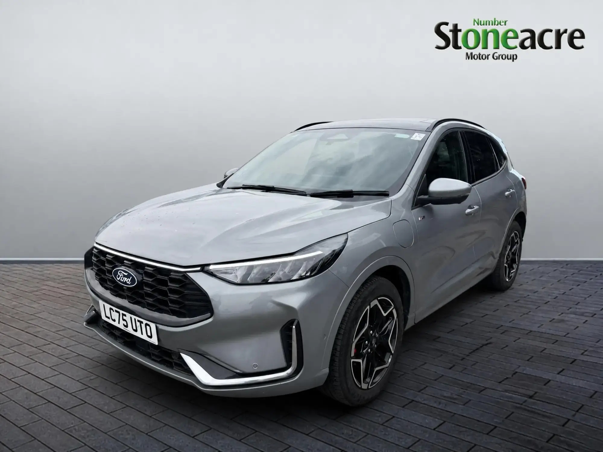 Ford Kuga Plug-In Hybrid Image 3