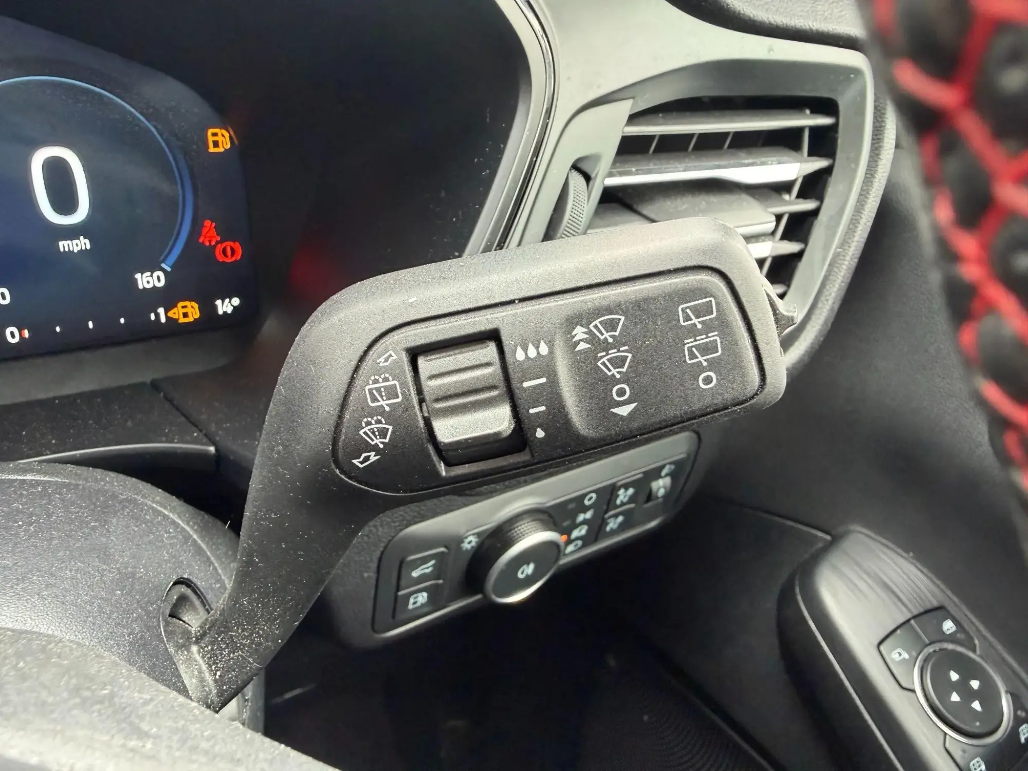 Ford Kuga Plug-In Hybrid Image 16