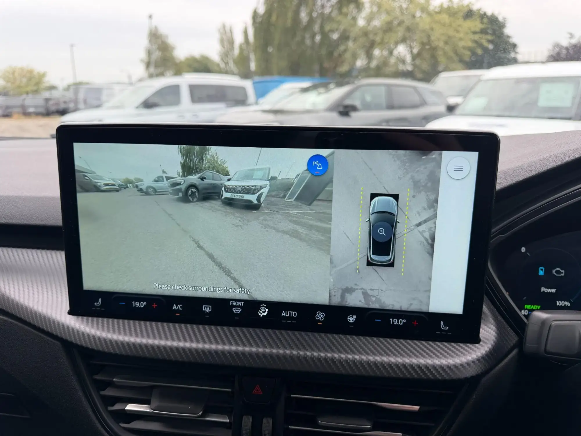 Ford Kuga Plug-In Hybrid Image 23