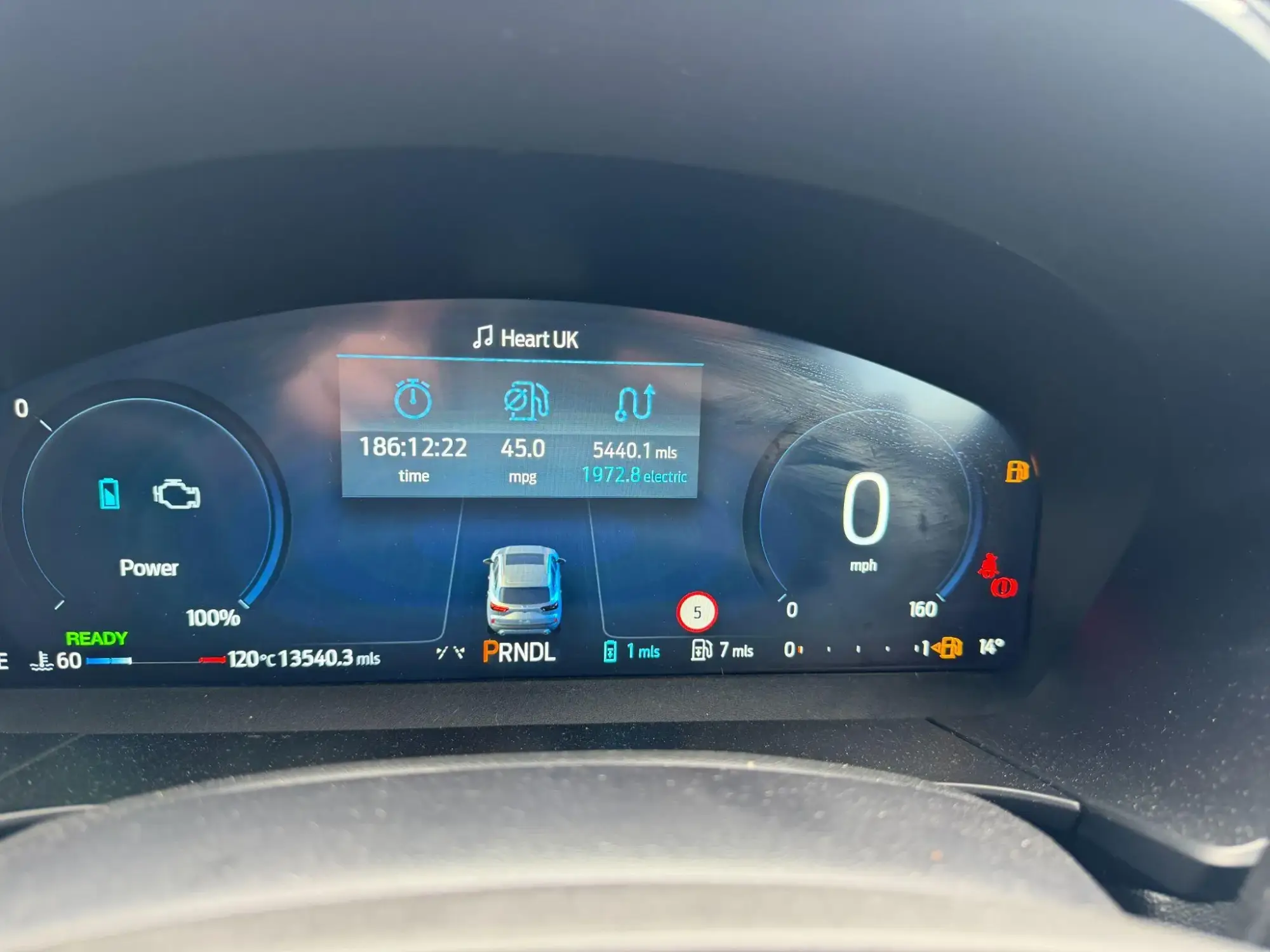 Ford Kuga Plug-In Hybrid Image 32