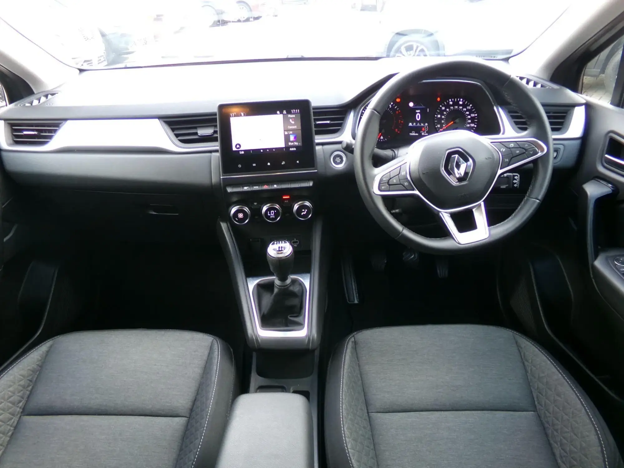 Renault Captur Image 10 Renault Captur Image 10