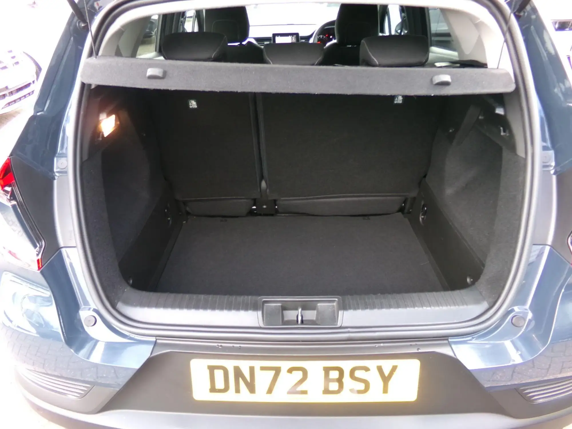 Renault Captur Image 12 Renault Captur Image 12