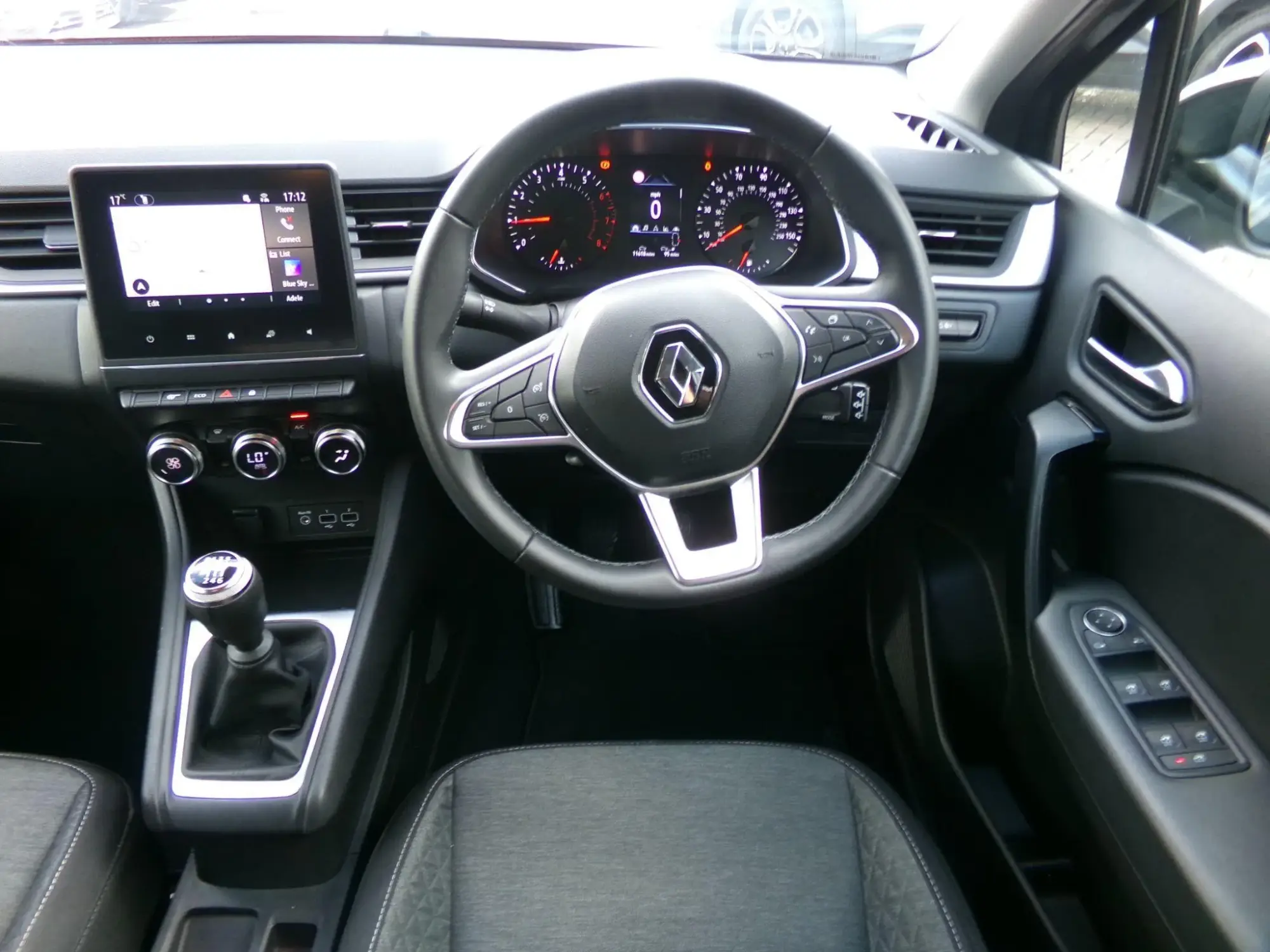 Renault Captur Image 13 Renault Captur Image 13