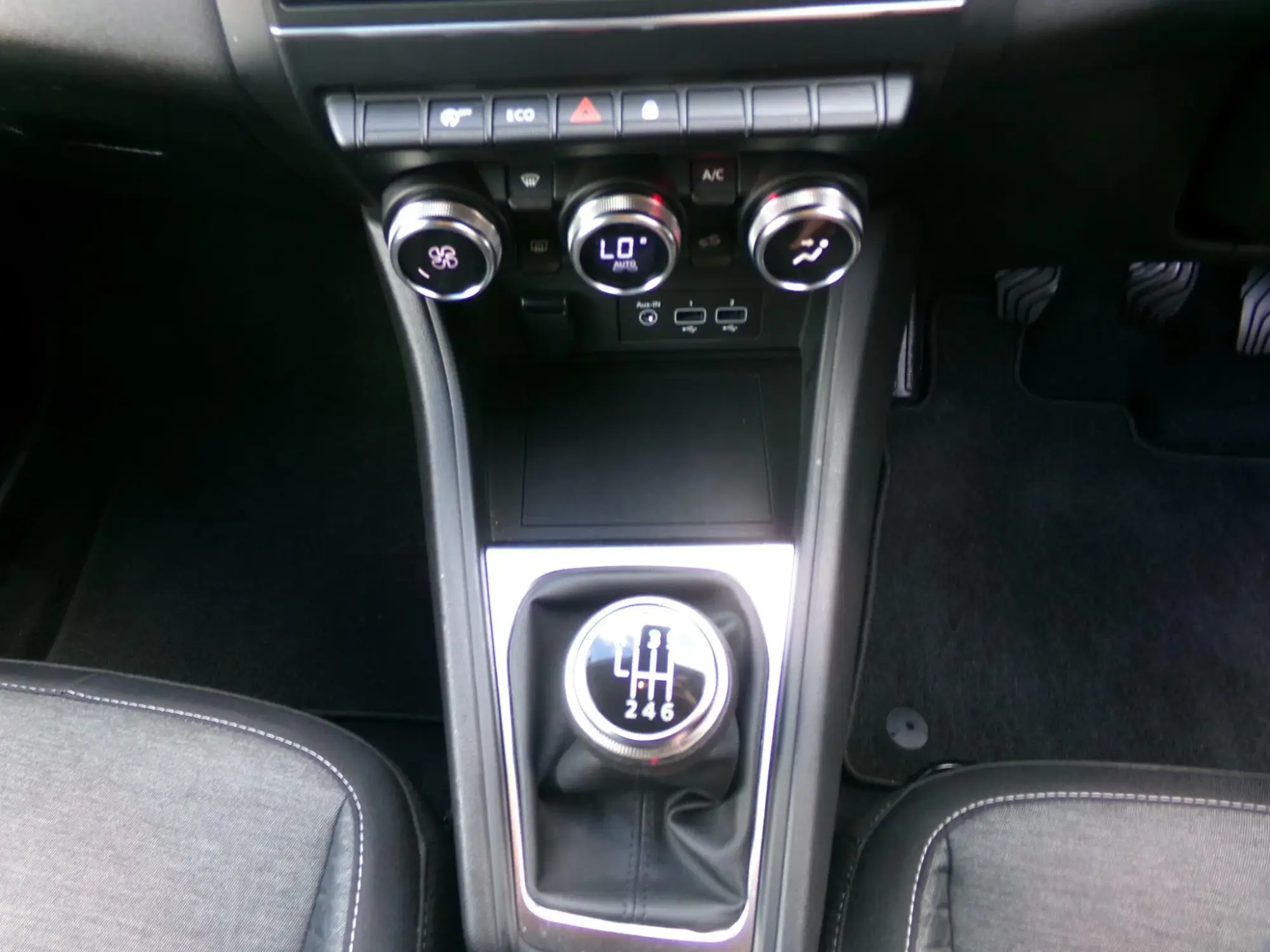 Renault Captur Image 19 Renault Captur Image 19