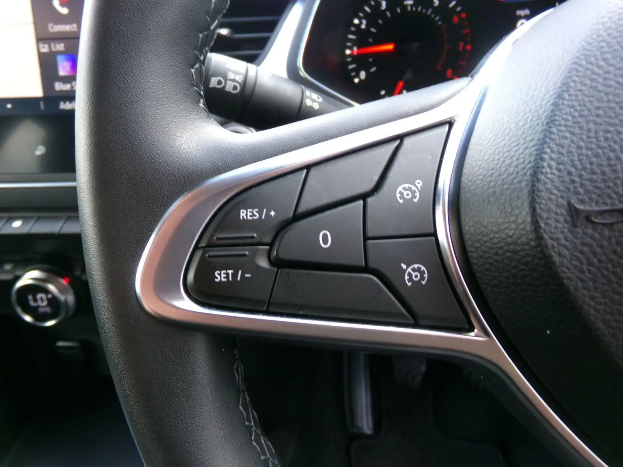 Renault Captur Image 20 Renault Captur Image 20