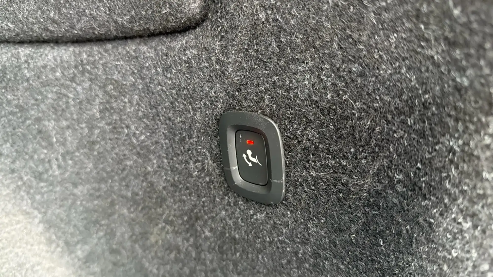 Volvo XC40 Image 29