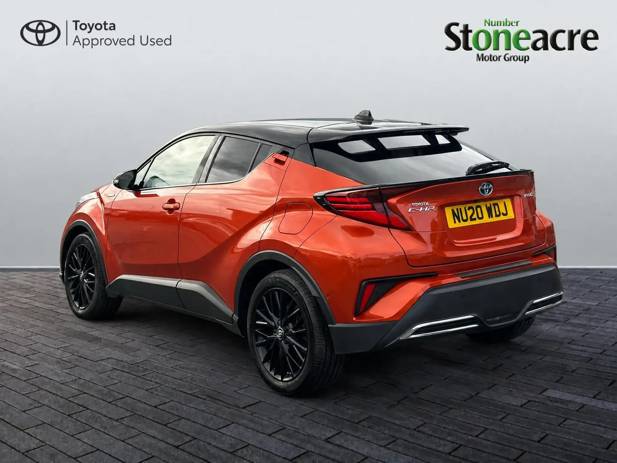 Toyota C-HR Self-Charging Hybrid Image 4 Toyota C-HR Self-Charging Hybrid Image 4
