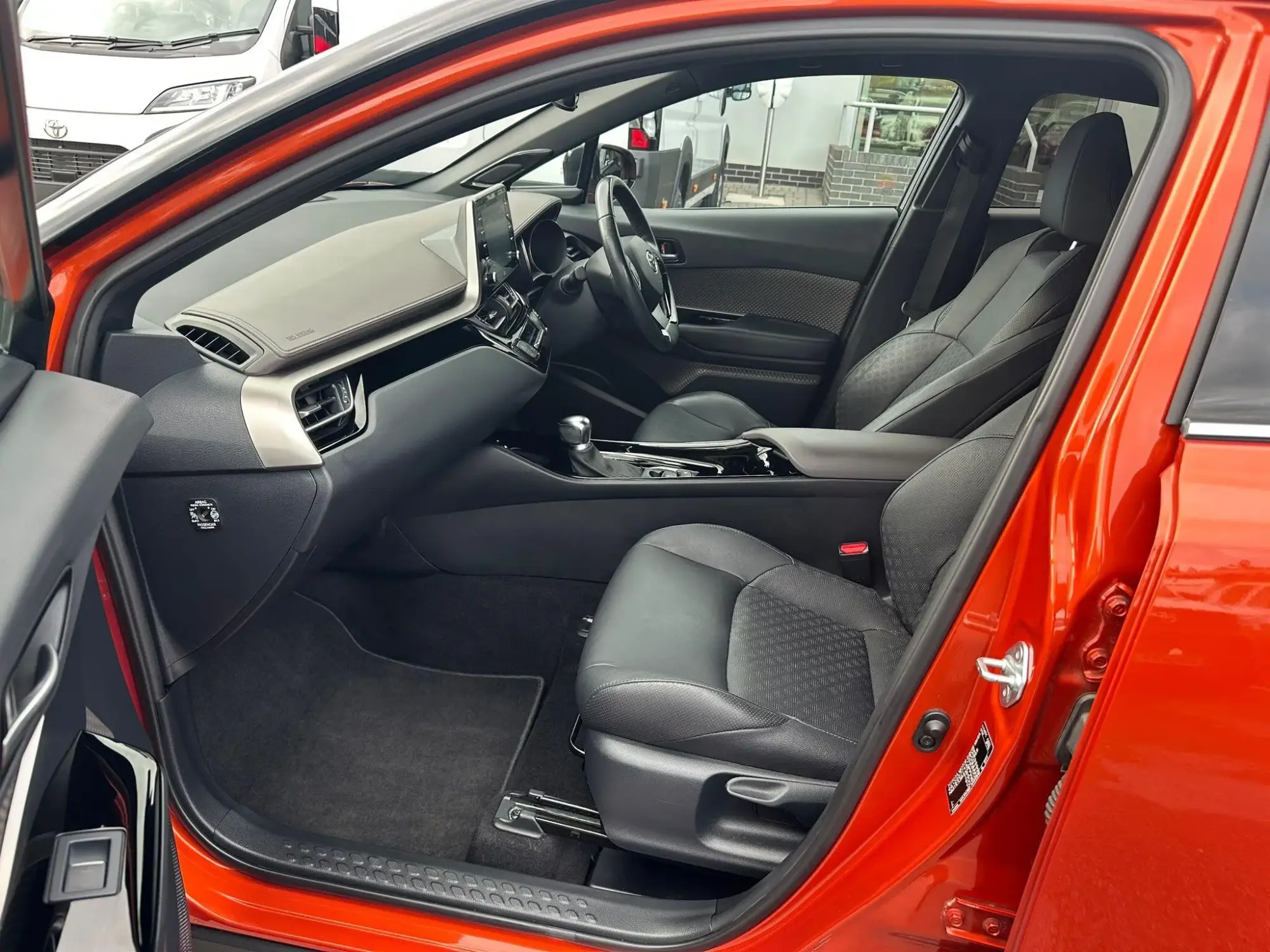Toyota C-HR Self-Charging Hybrid Image 10 Toyota C-HR Self-Charging Hybrid Image 10