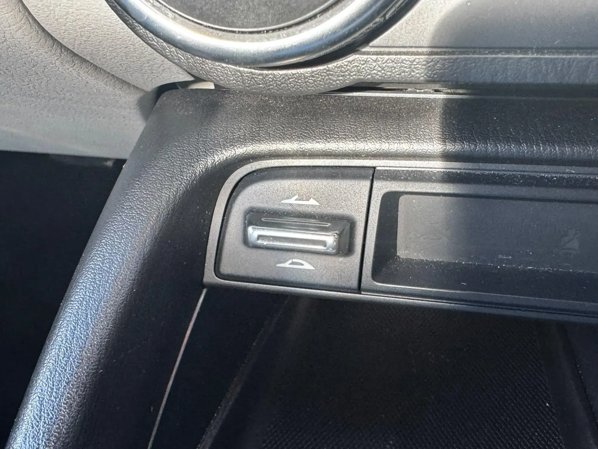 Mazda MX-5 RF Image 14