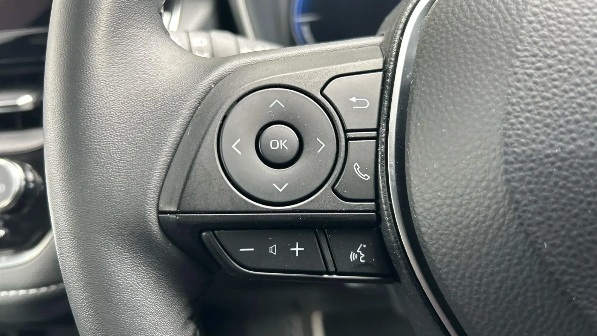 Toyota Corolla Hatchback Image 42