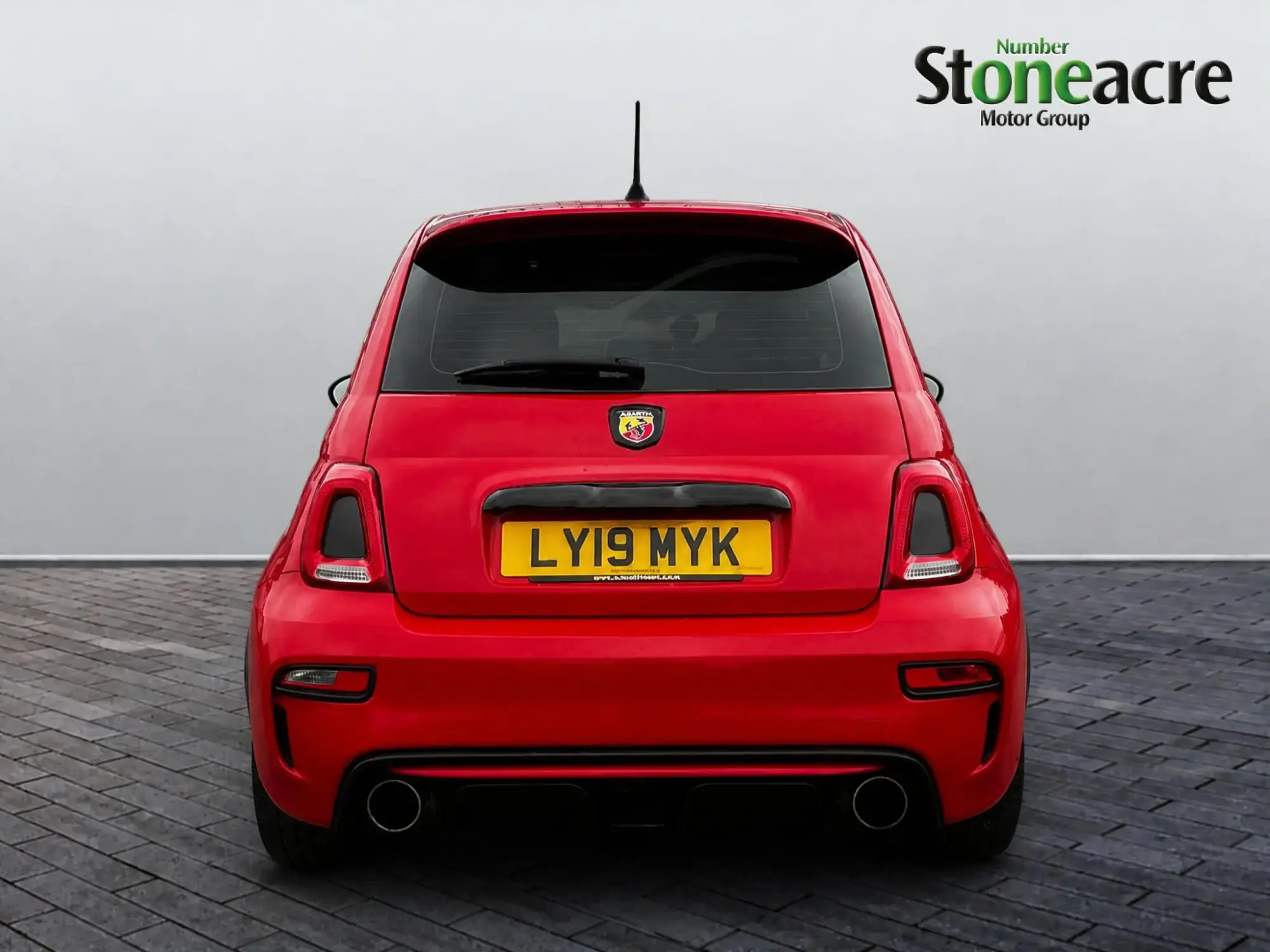 Abarth 595 Image 4
