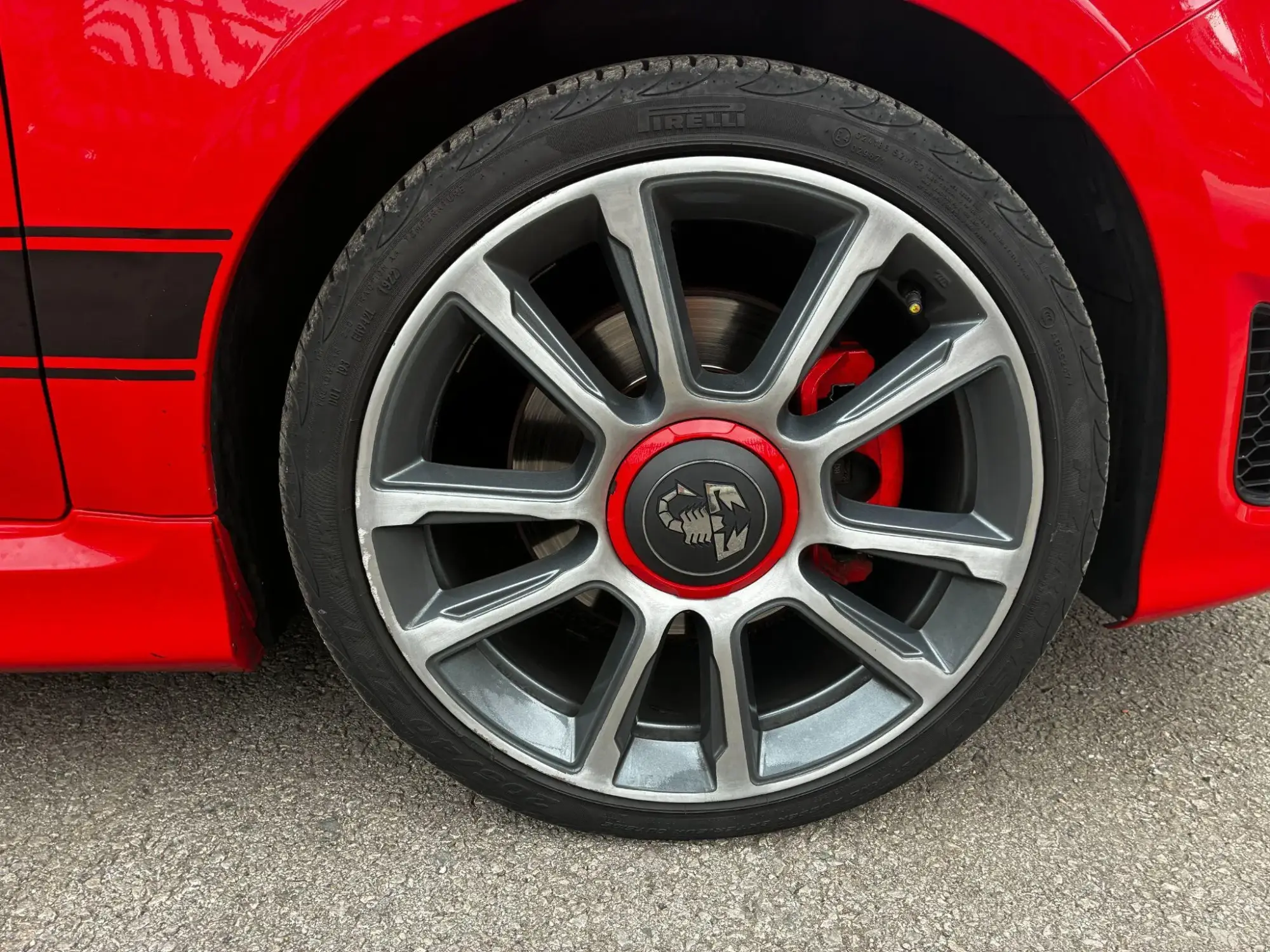 Abarth 595 Image 9
