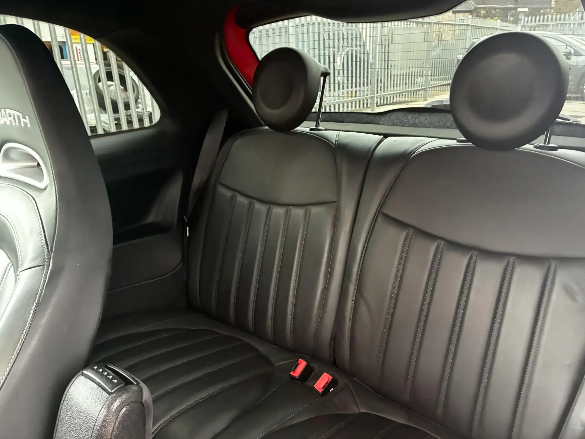 Abarth 595 Image 12