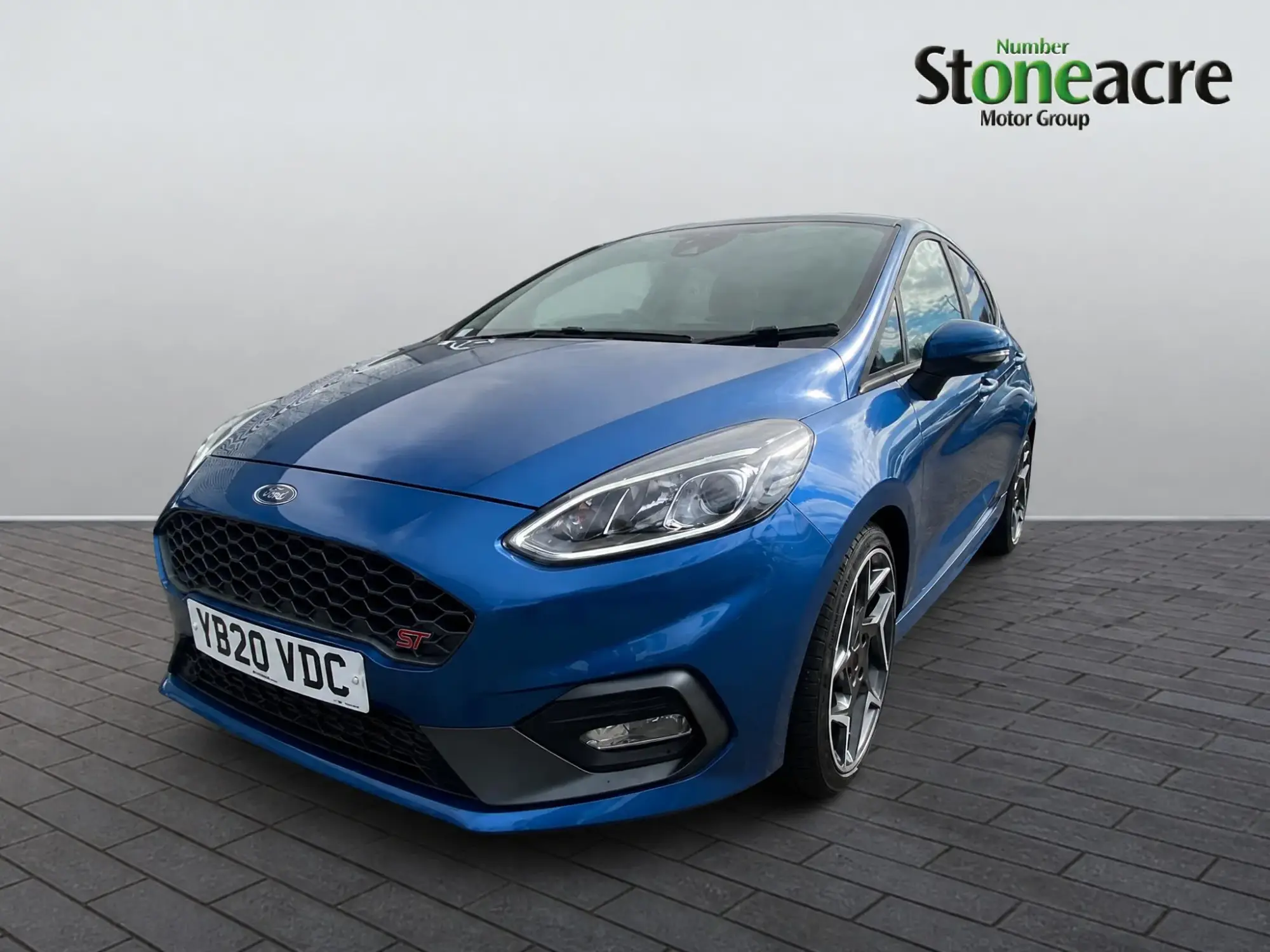 Ford Fiesta ST 1.5T EcoBoost ST-3 Euro 6 (s/s) 5dr YB20VDC Image 3 Ford Fiesta ST 1.5T EcoBoost ST-3 Euro 6 (s/s) 5dr YB20VDC Image 3